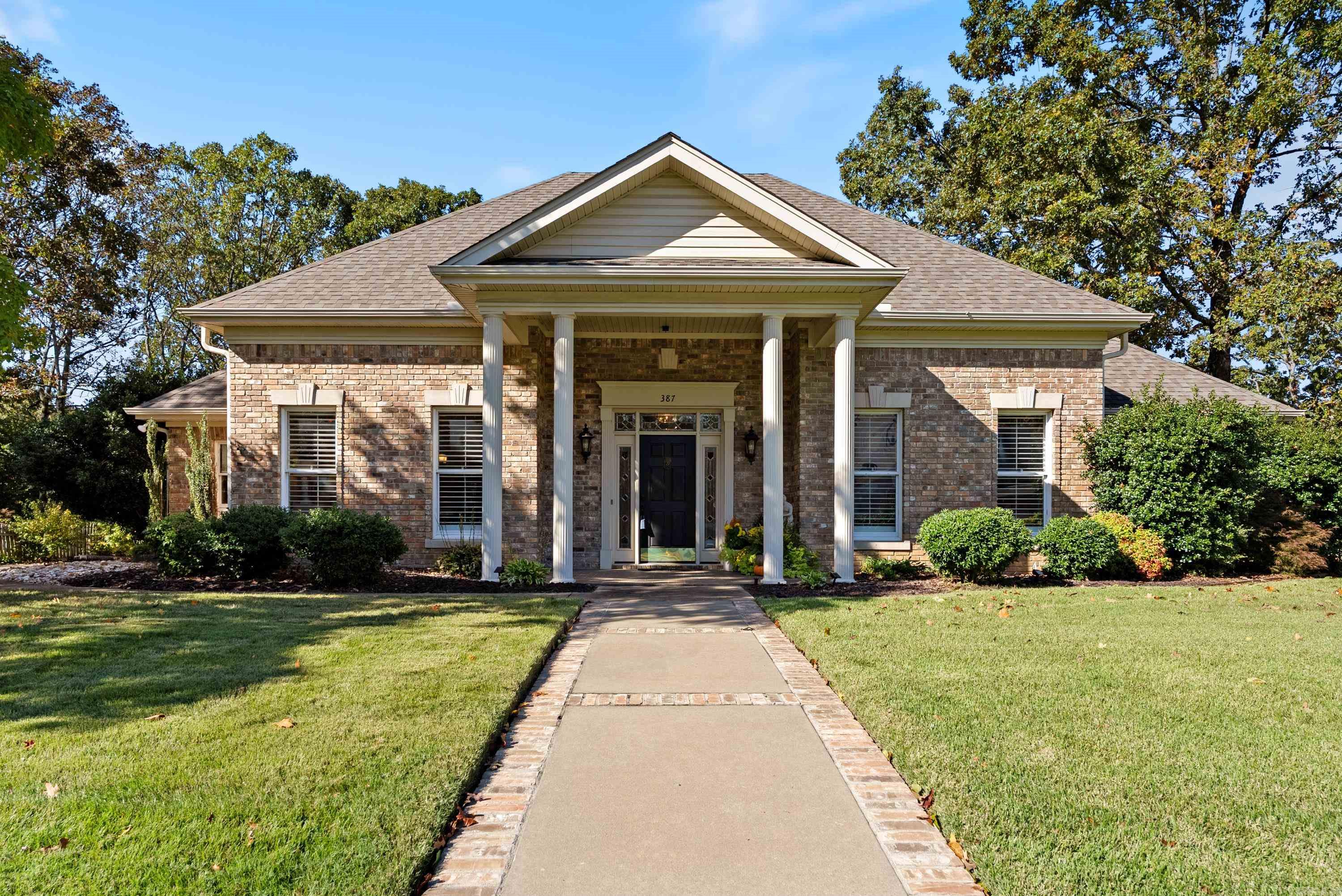 PIPPINPOST - Residential