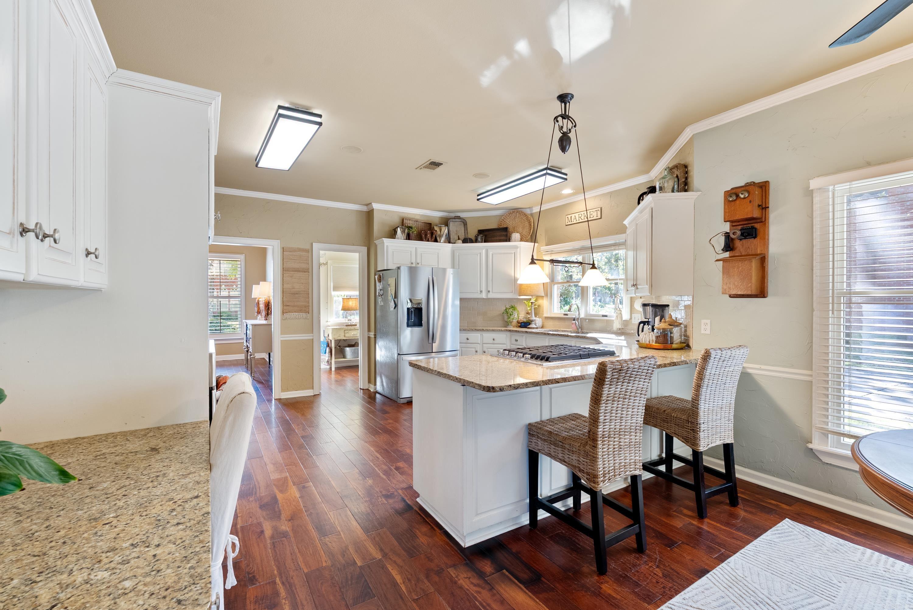 PIPPINPOST - Residential