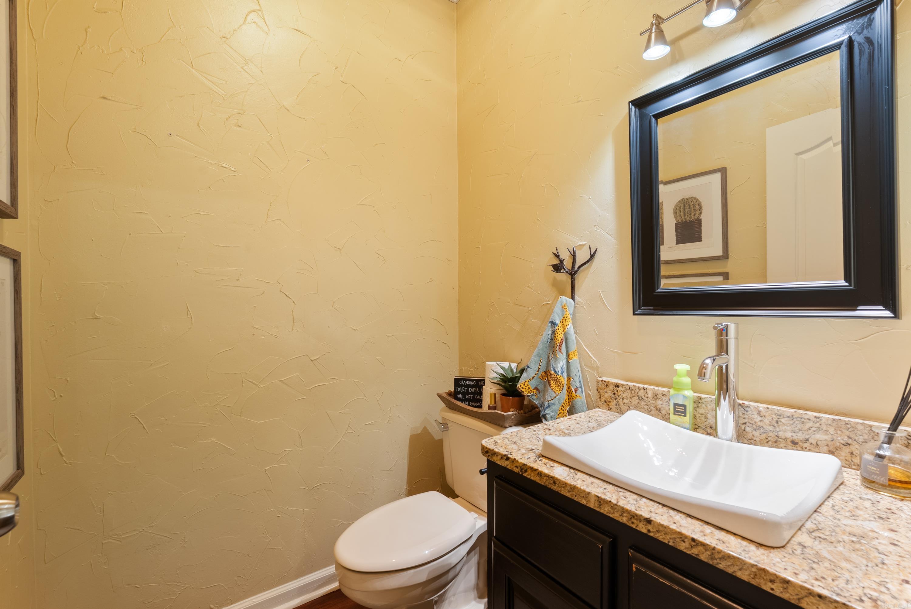 PIPPINPOST - Residential