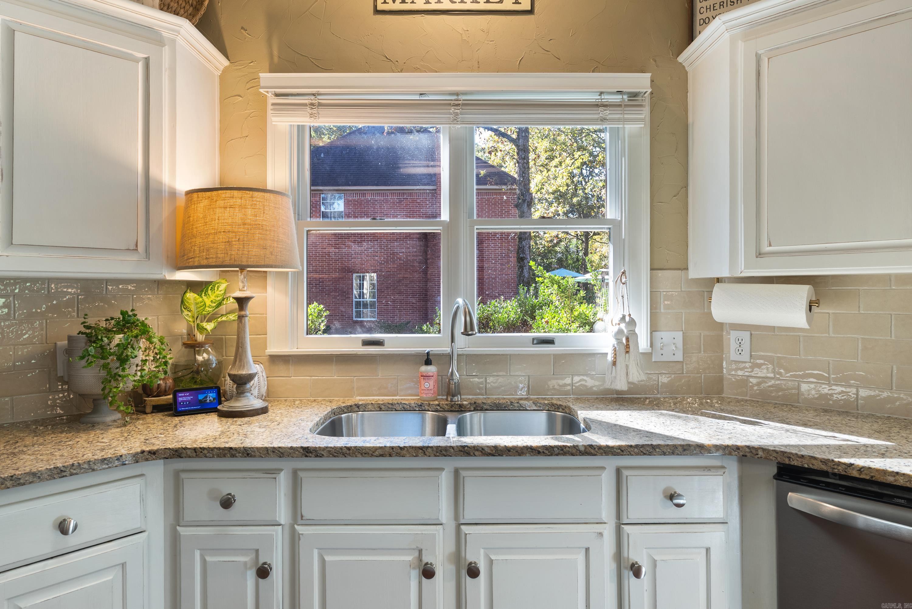 PIPPINPOST - Residential