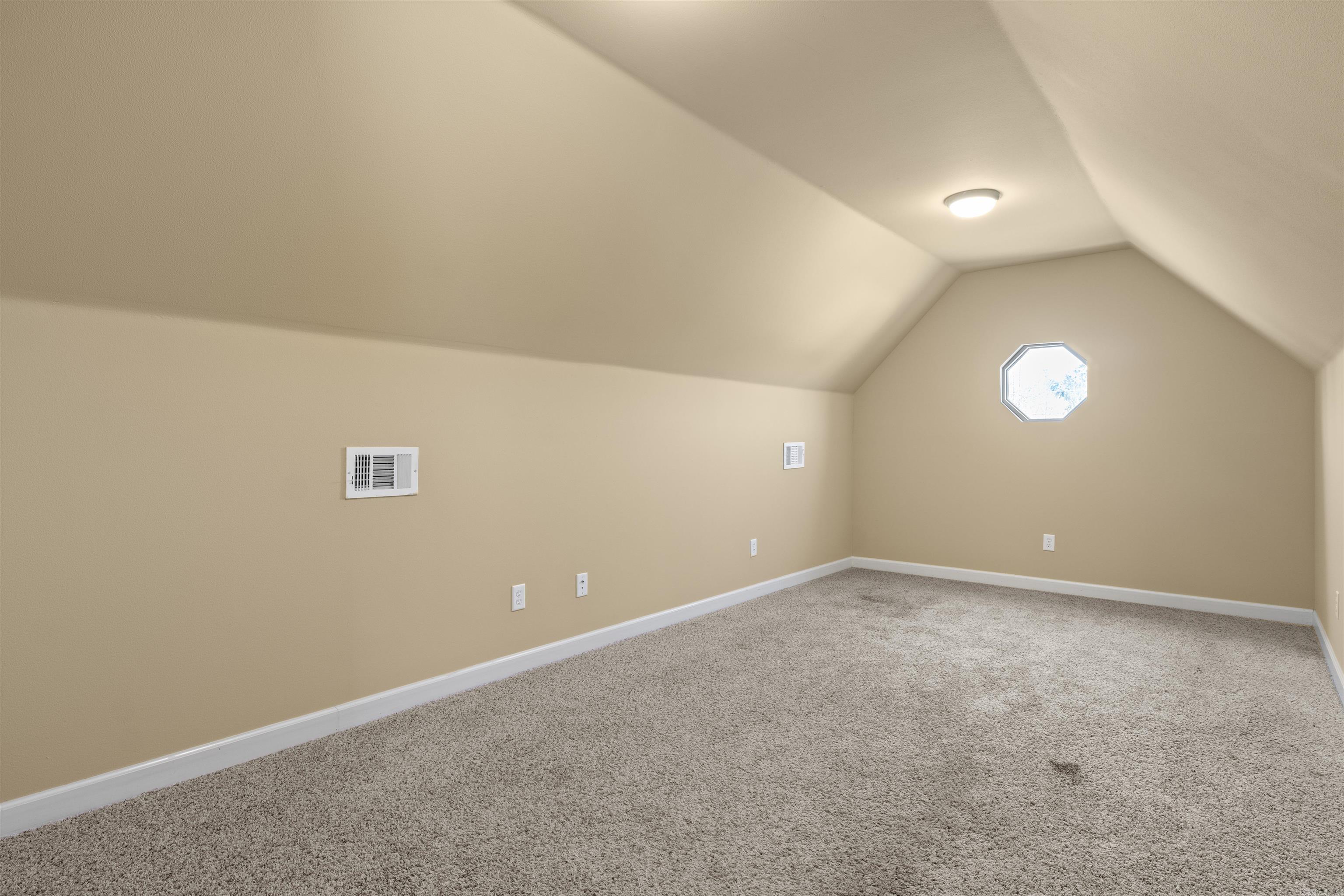 J W ESTATES - Residential