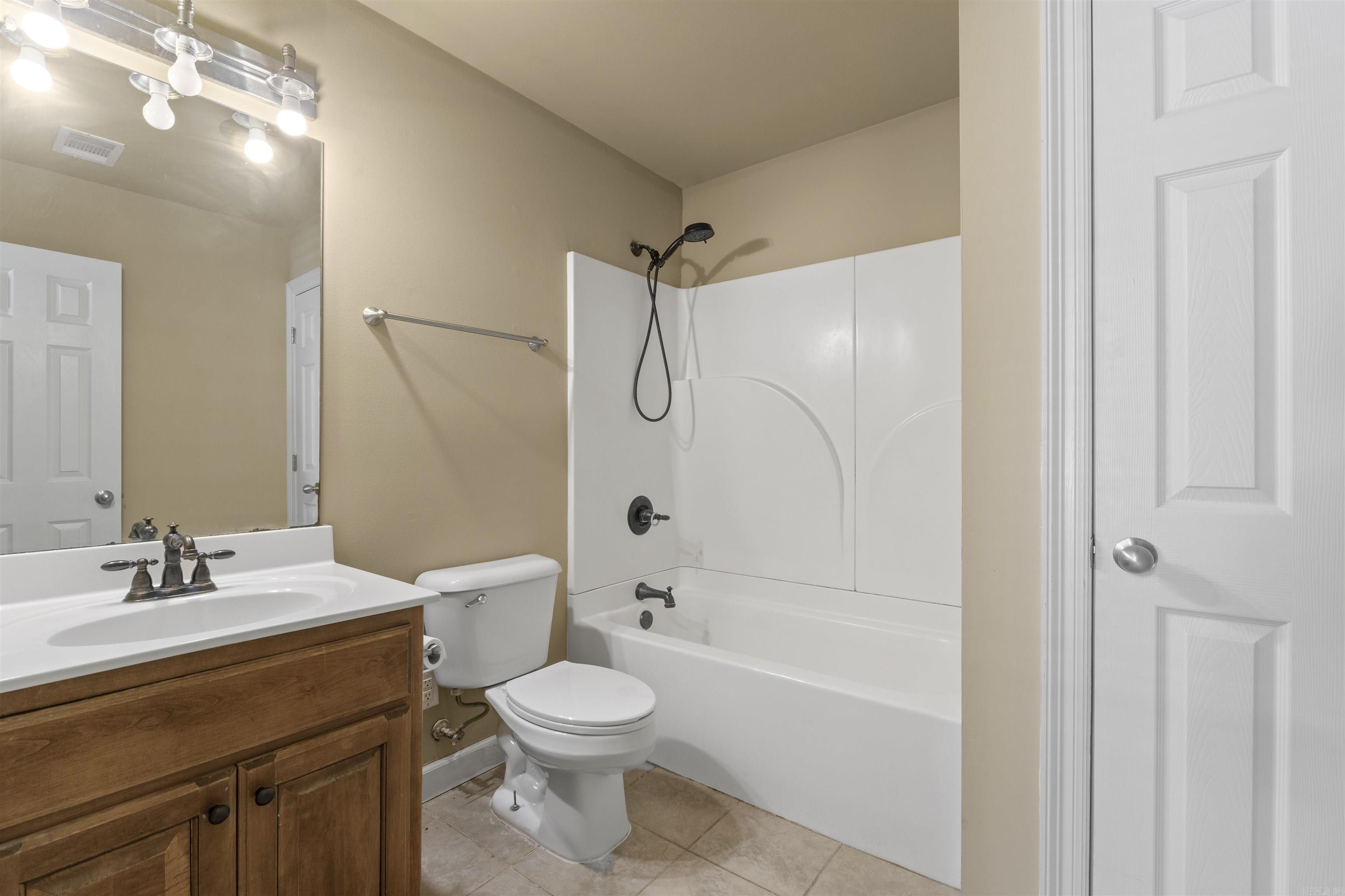 J W ESTATES - Residential