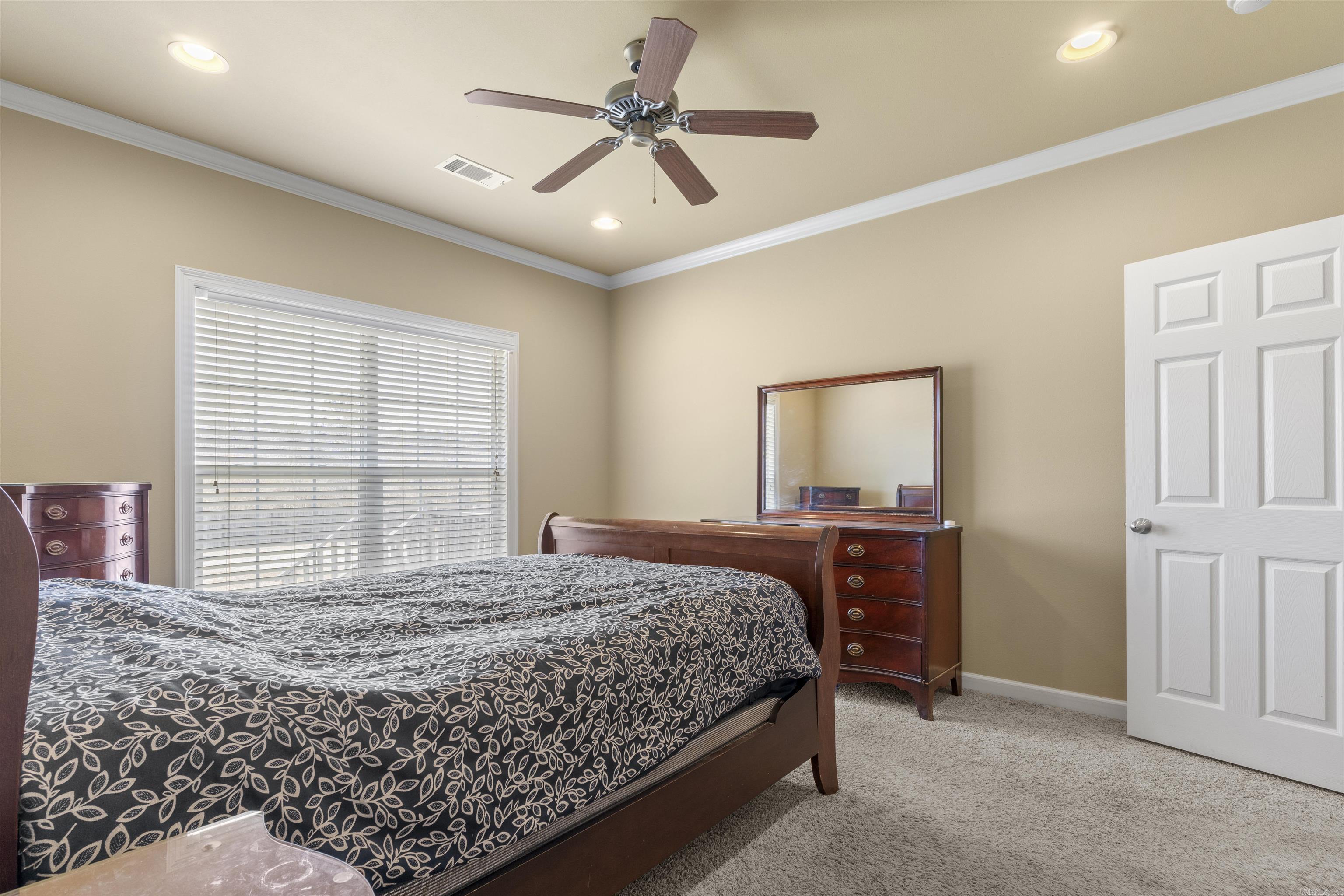 J W ESTATES - Residential