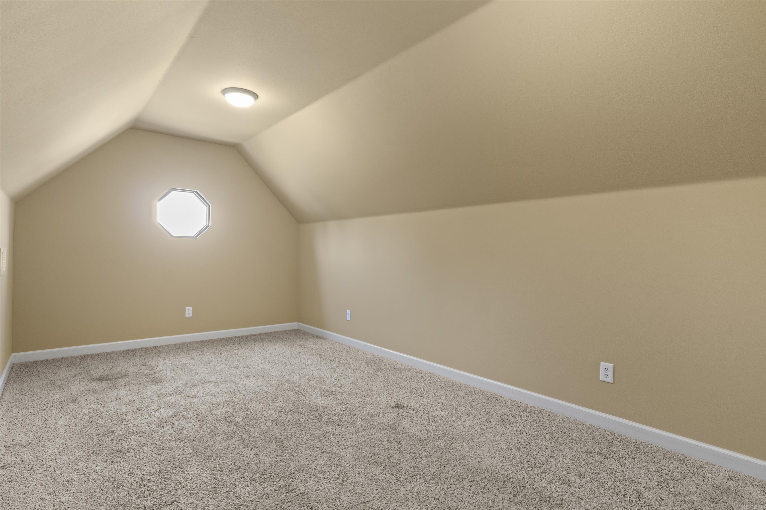 J W ESTATES - Residential