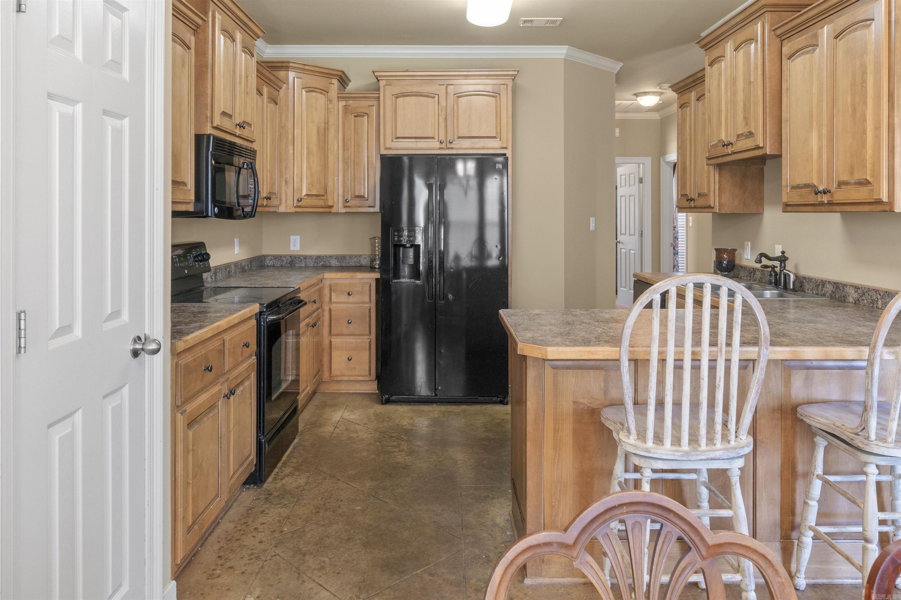 J W ESTATES - Residential