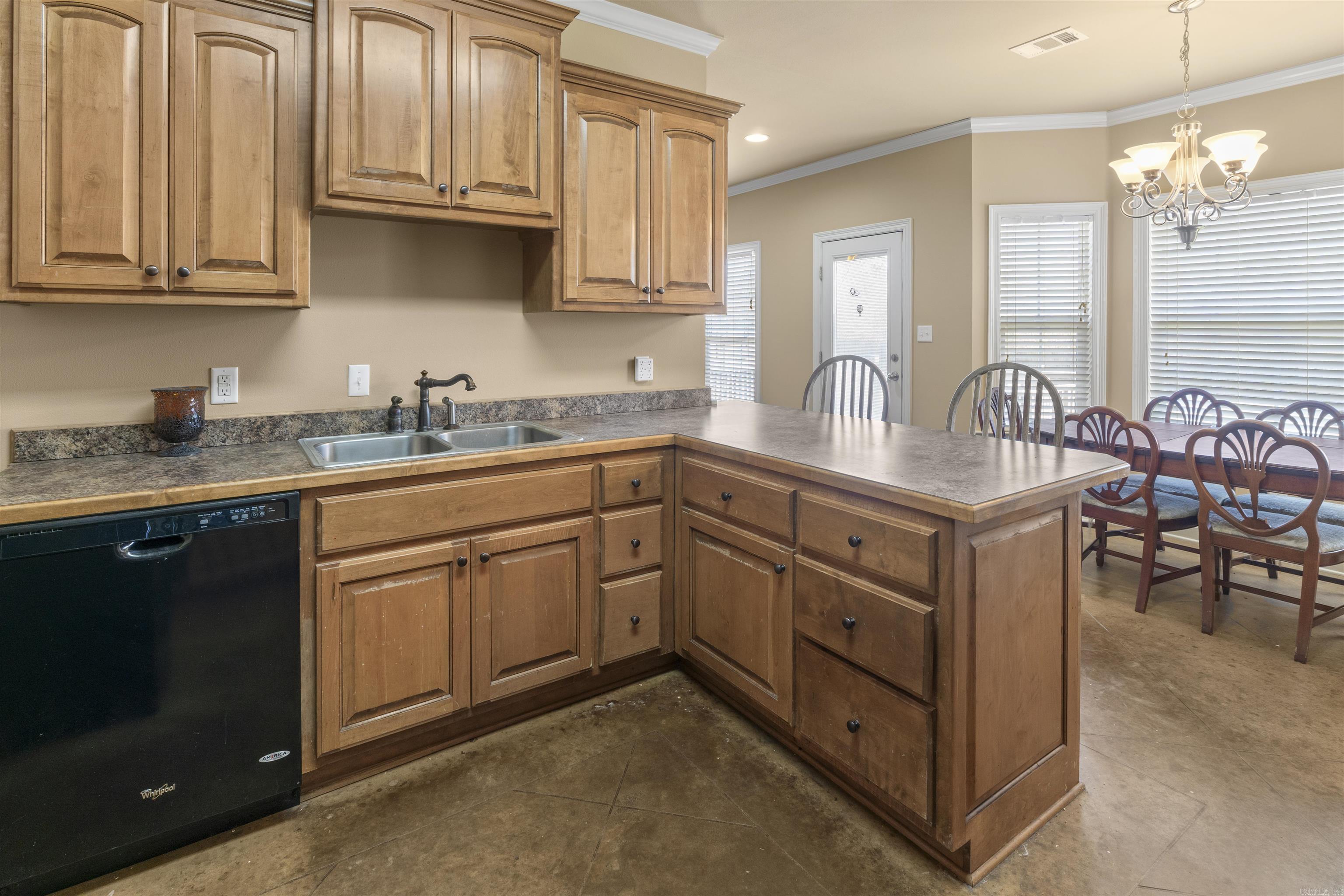 J W ESTATES - Residential