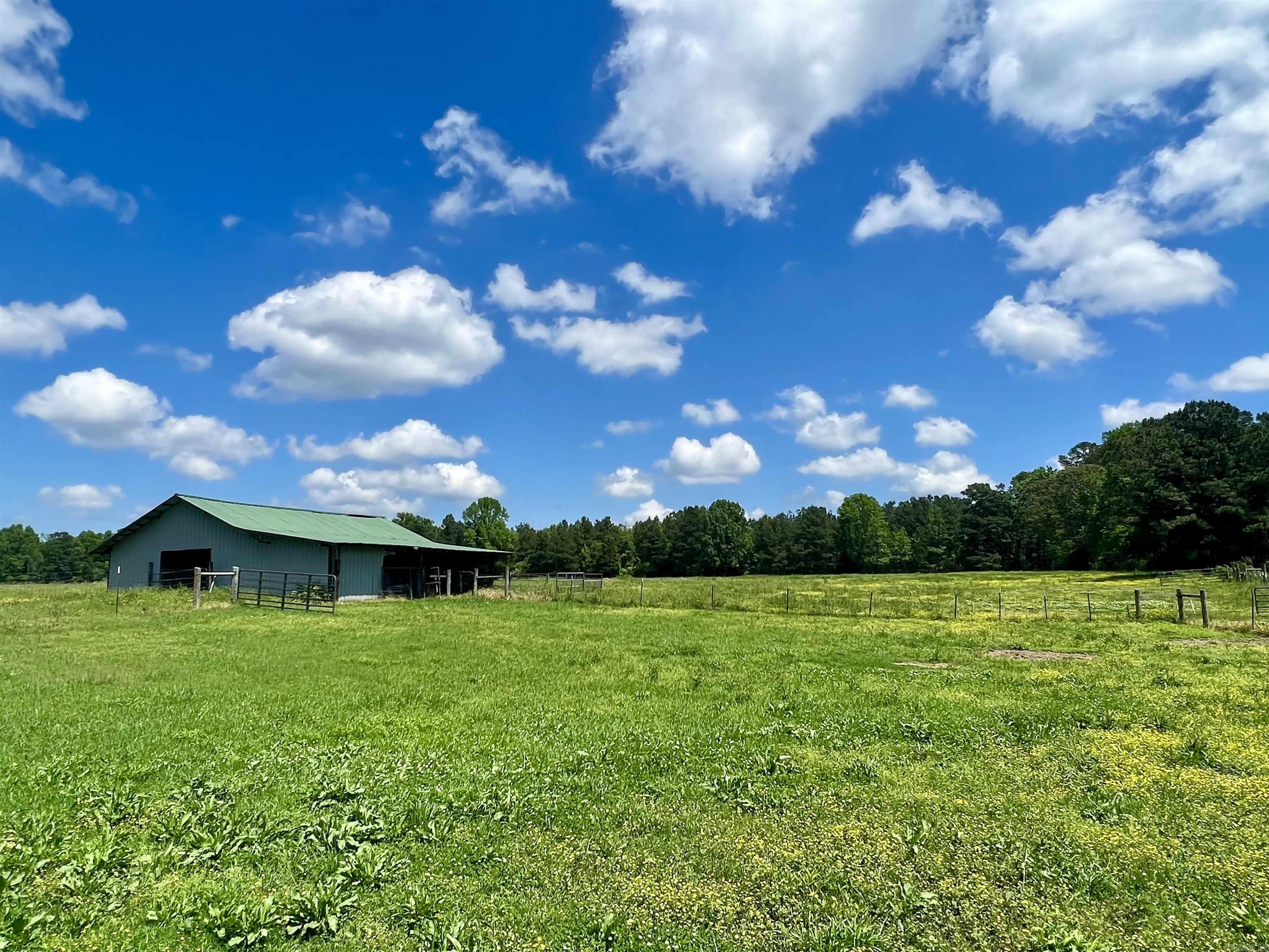 CLYDE ADDITION LONO - Residential