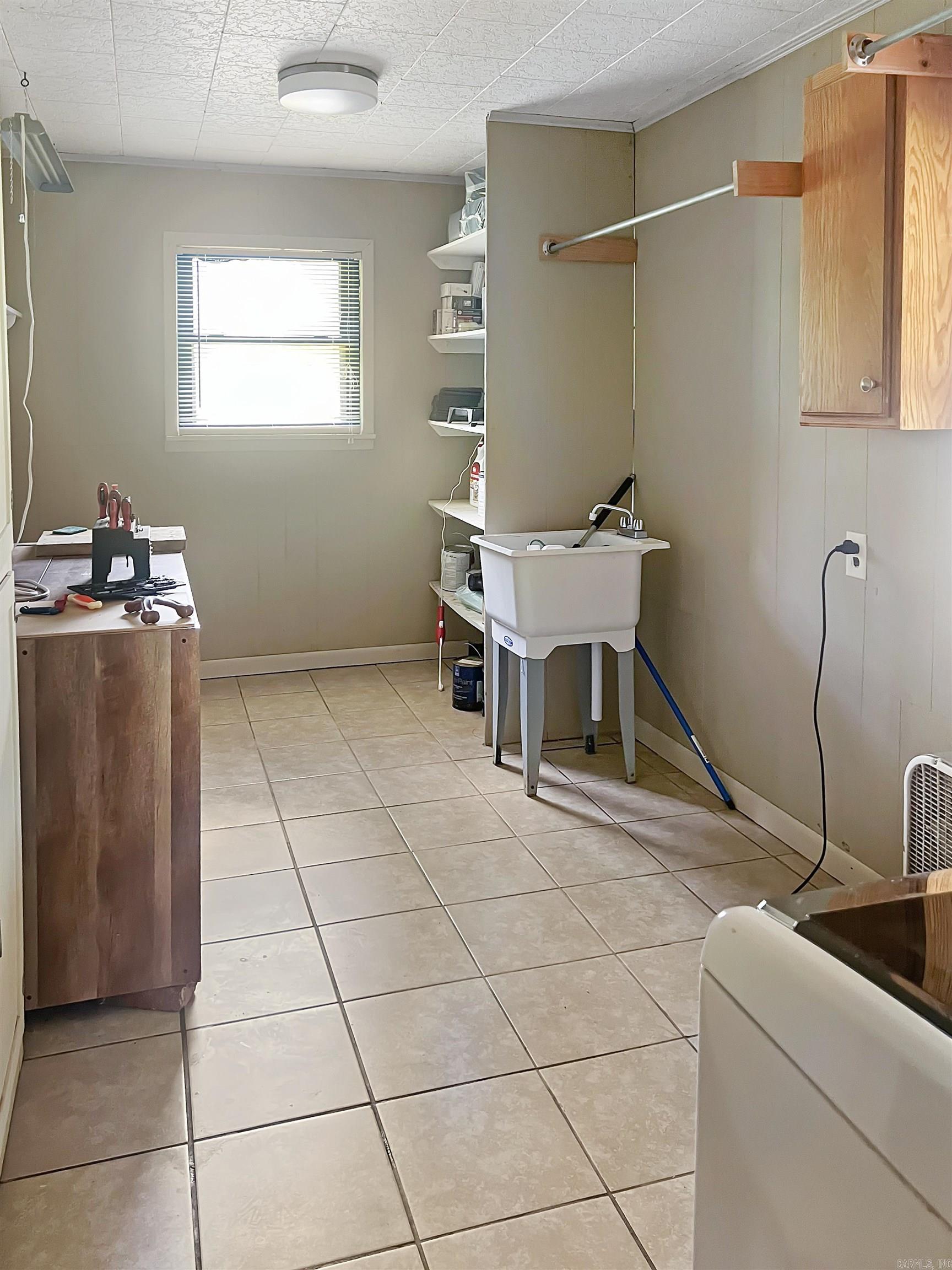 CLYDE ADDITION LONO - Residential