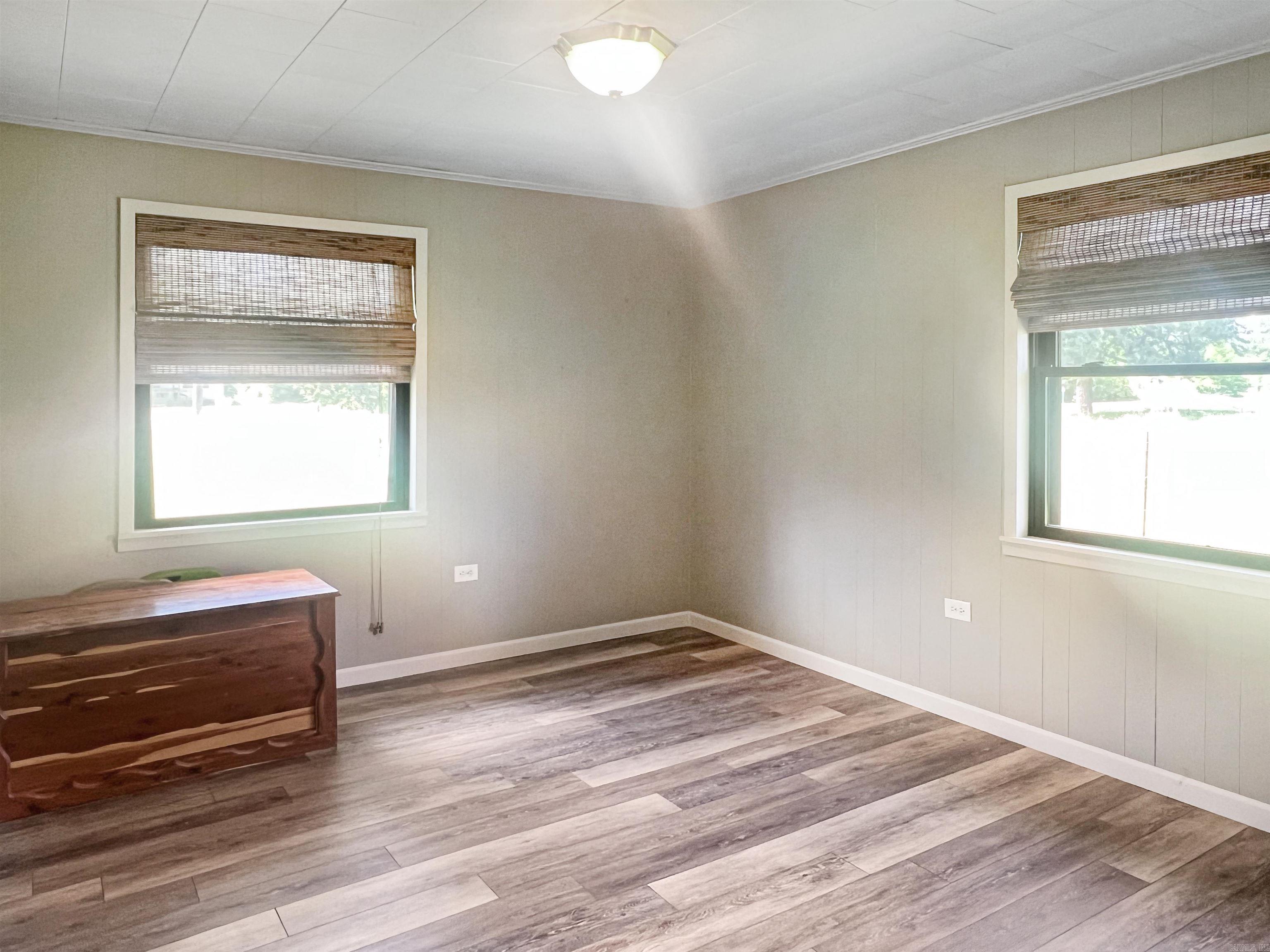 CLYDE ADDITION LONO - Residential