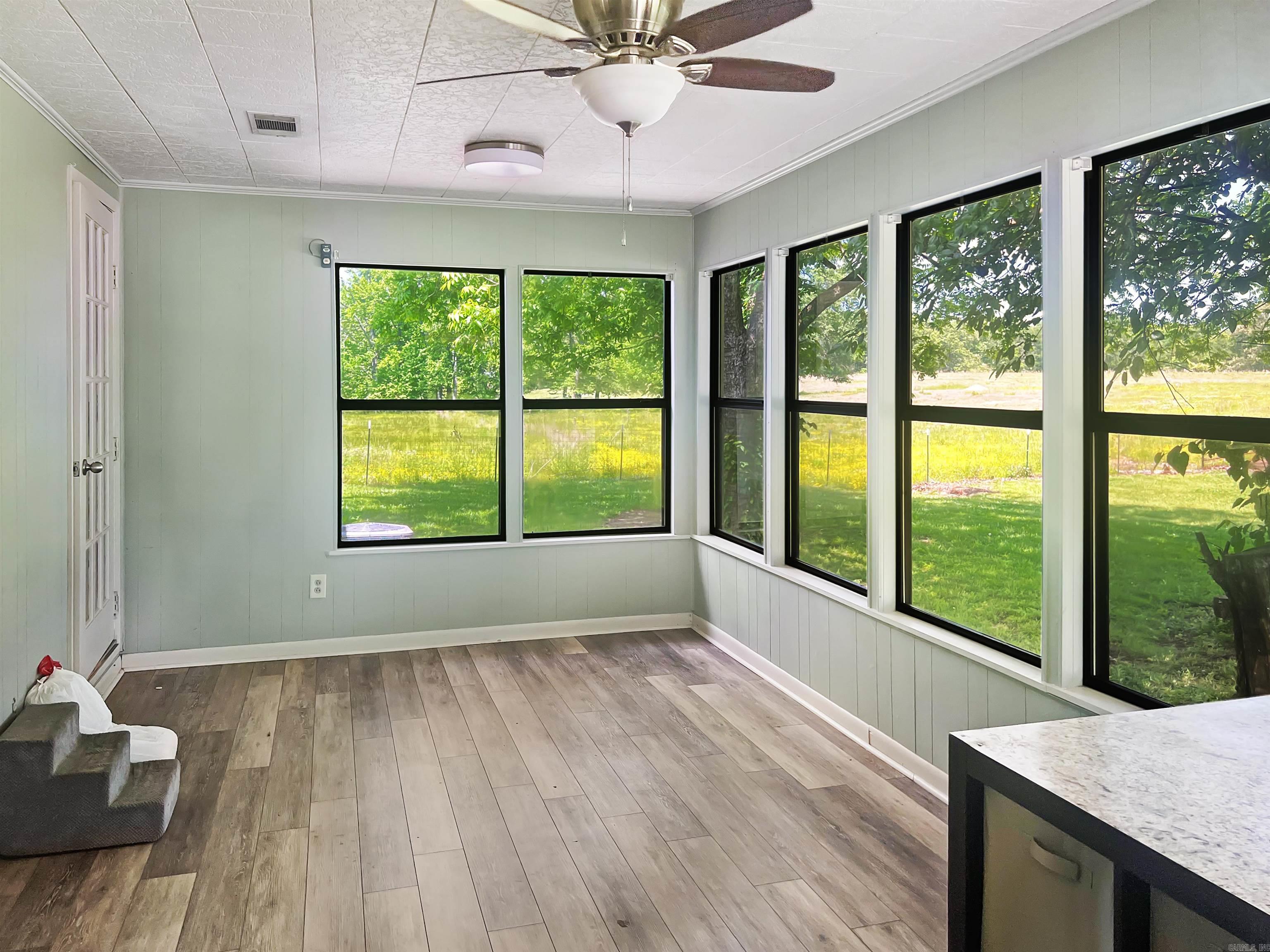 CLYDE ADDITION LONO - Residential