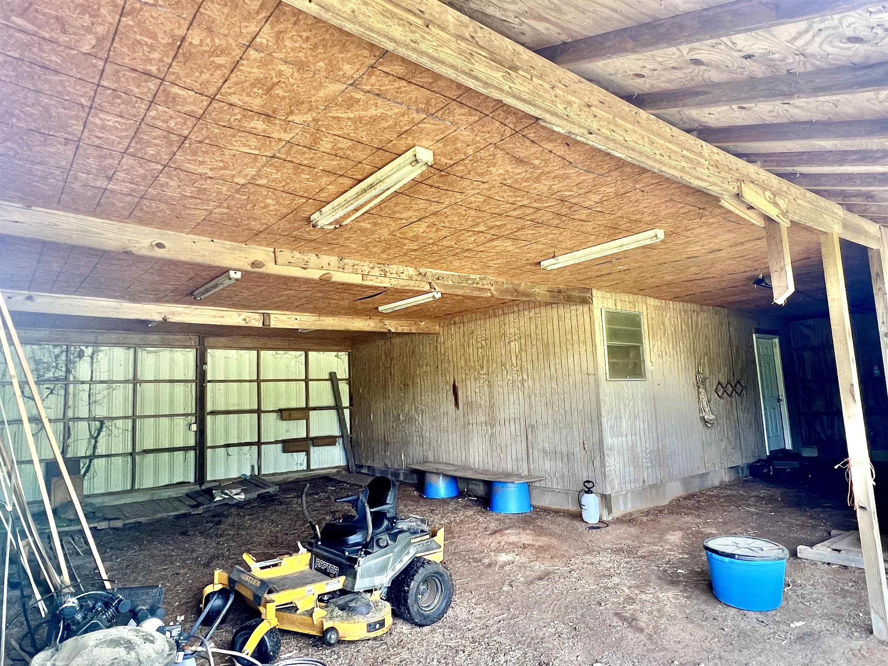 CLYDE ADDITION LONO - Residential