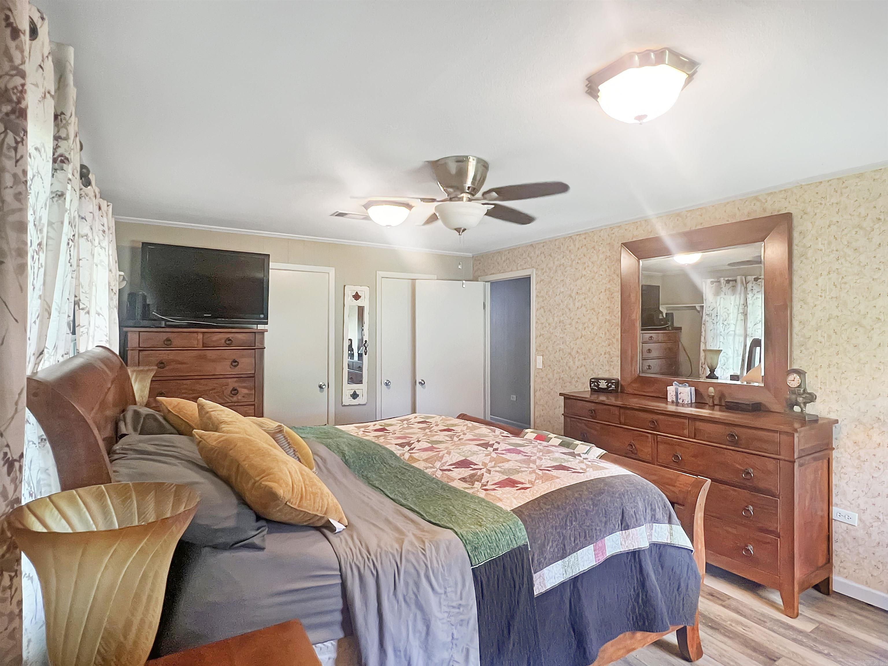 CLYDE ADDITION LONO - Residential