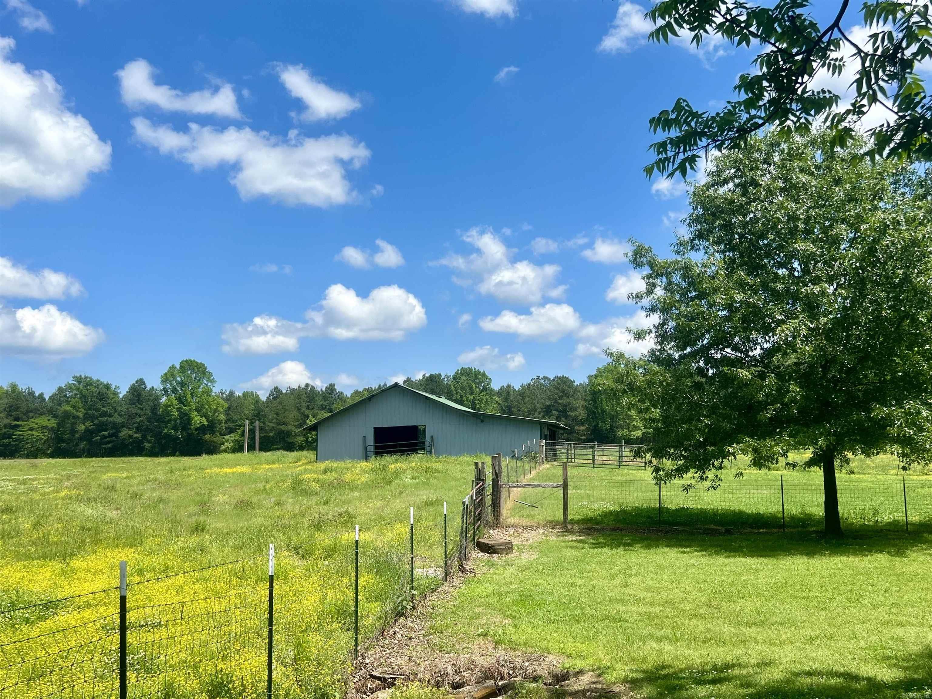 CLYDE ADDITION LONO - Residential