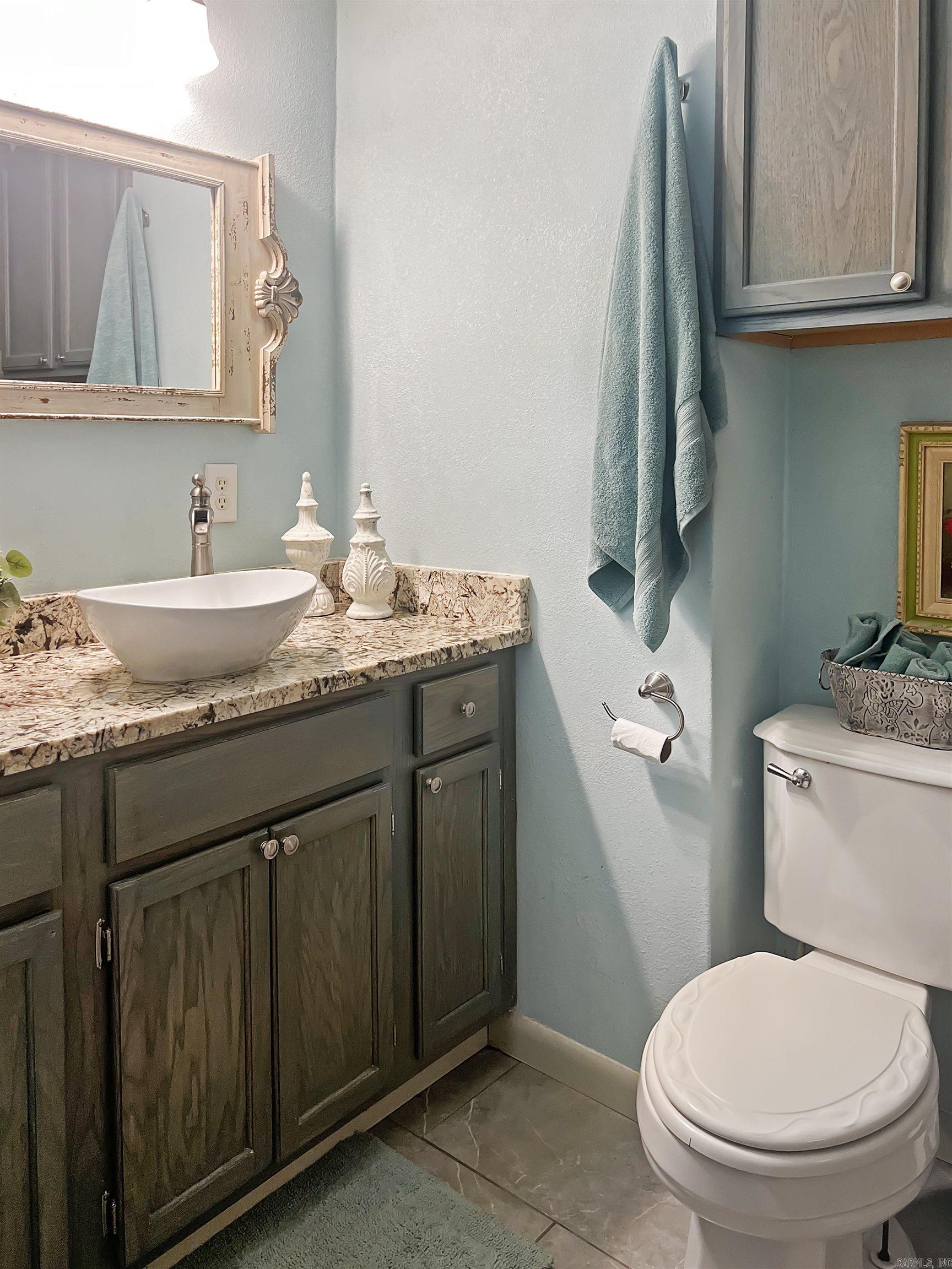 CLYDE ADDITION LONO - Residential