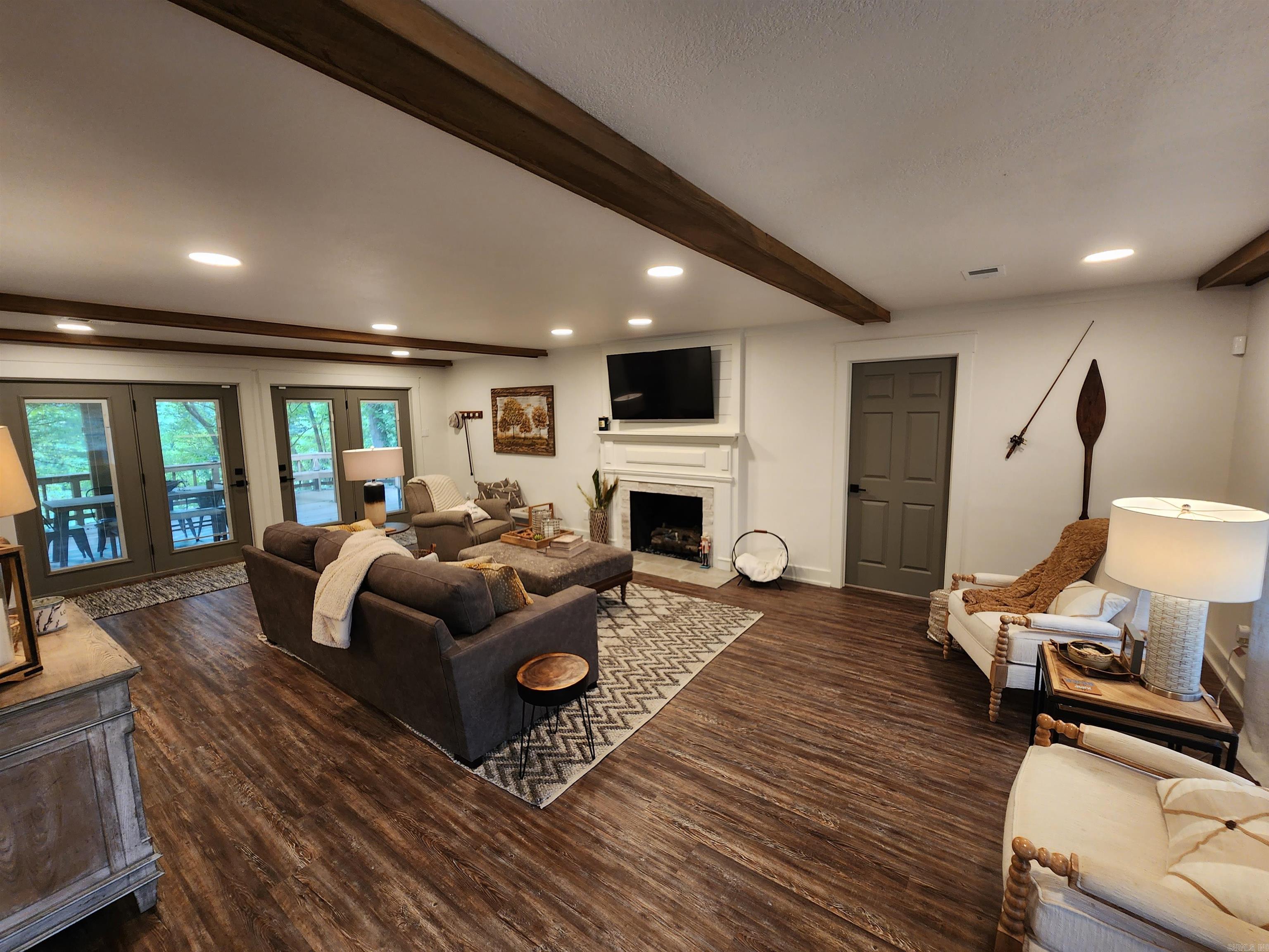 River Drive Estates South - Residential