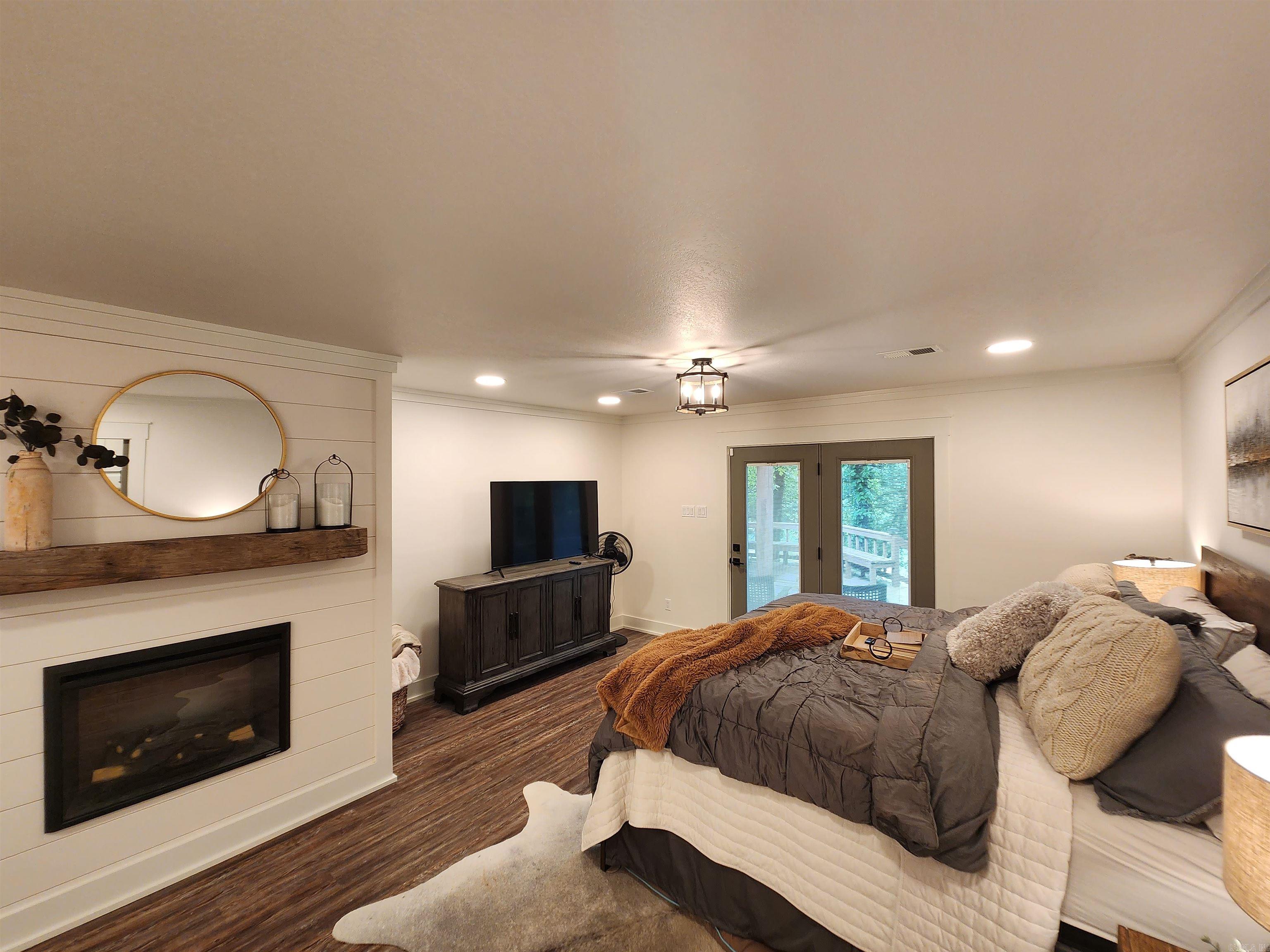 River Drive Estates South - Residential