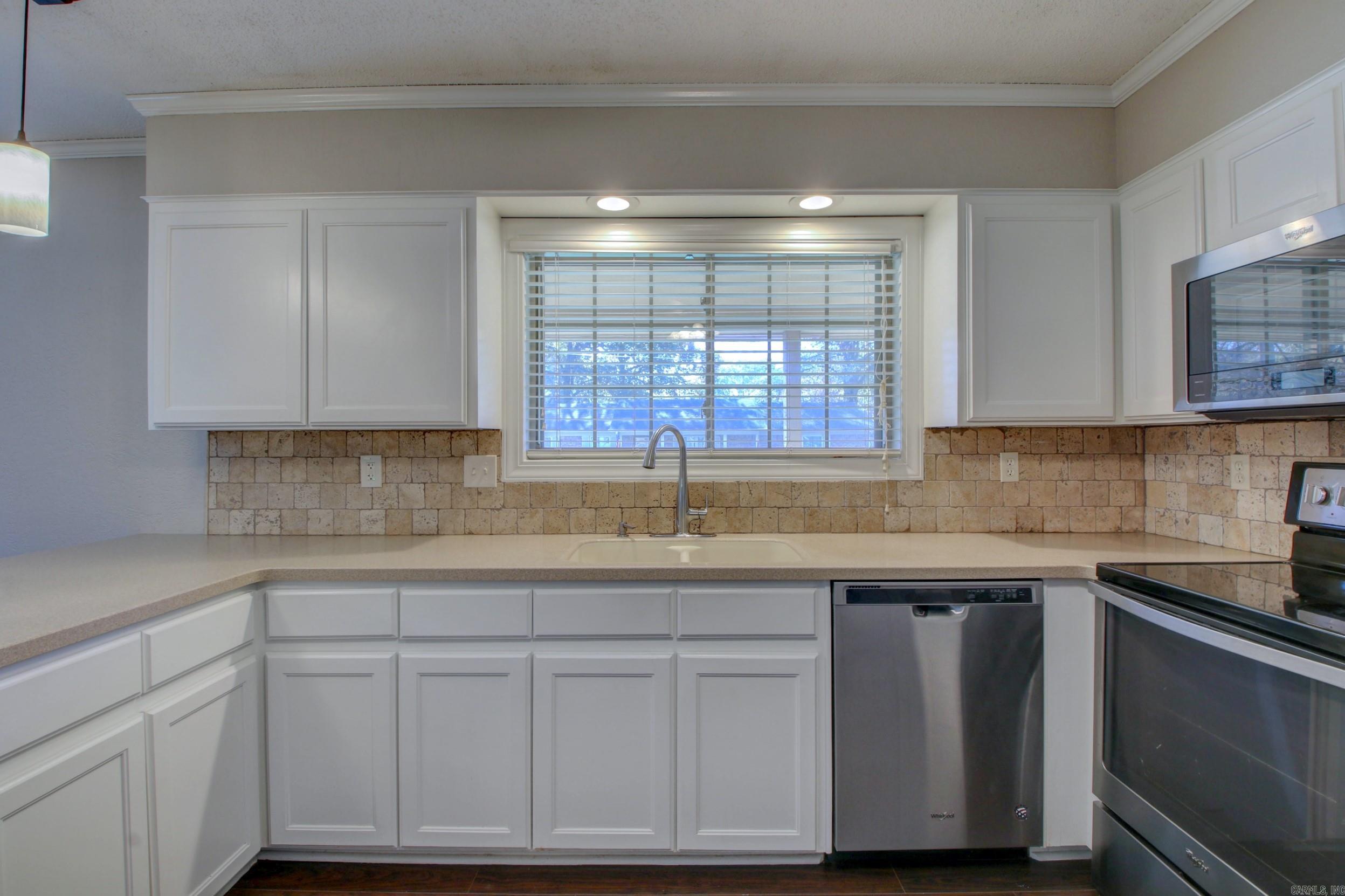 ARBOR OAKS - Residential