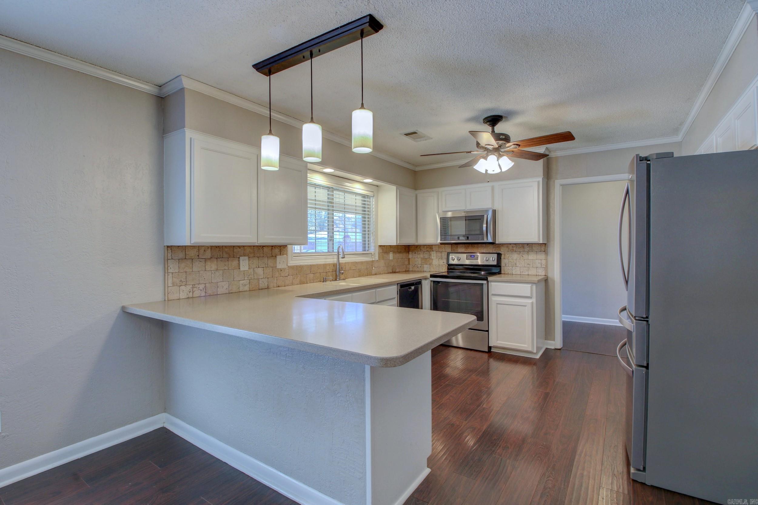 ARBOR OAKS - Residential