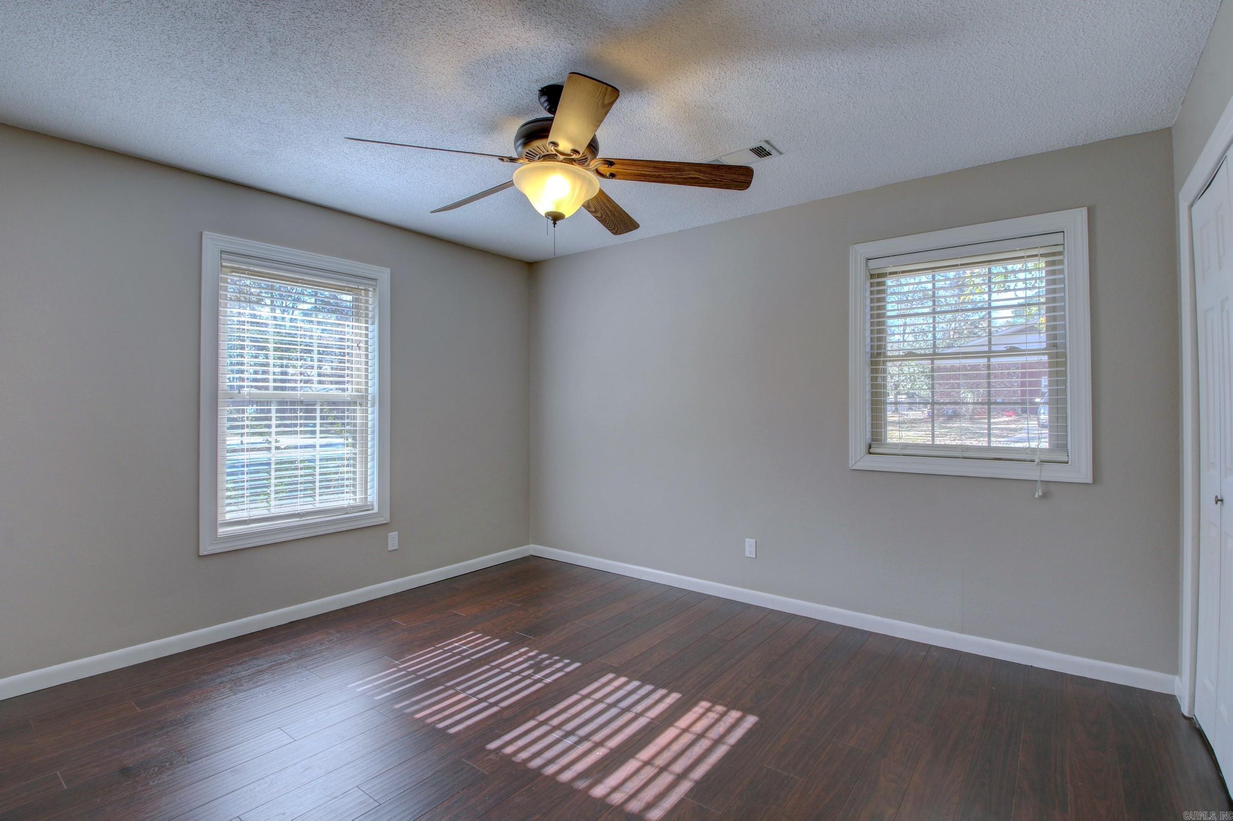 ARBOR OAKS - Residential