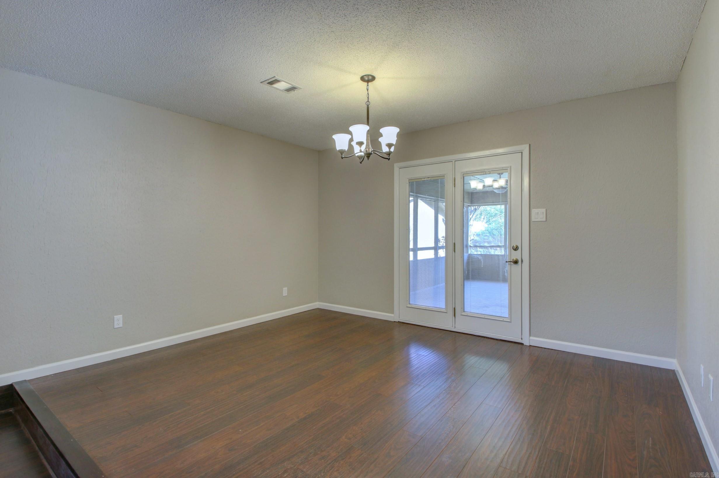 ARBOR OAKS - Residential