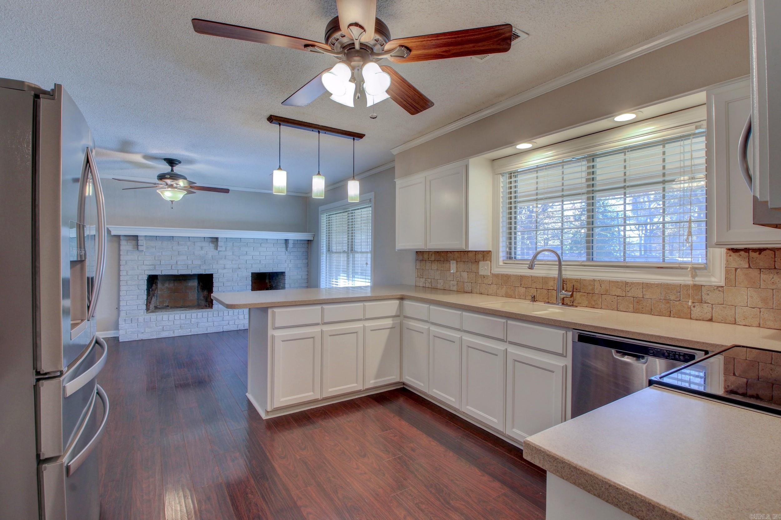 ARBOR OAKS - Residential