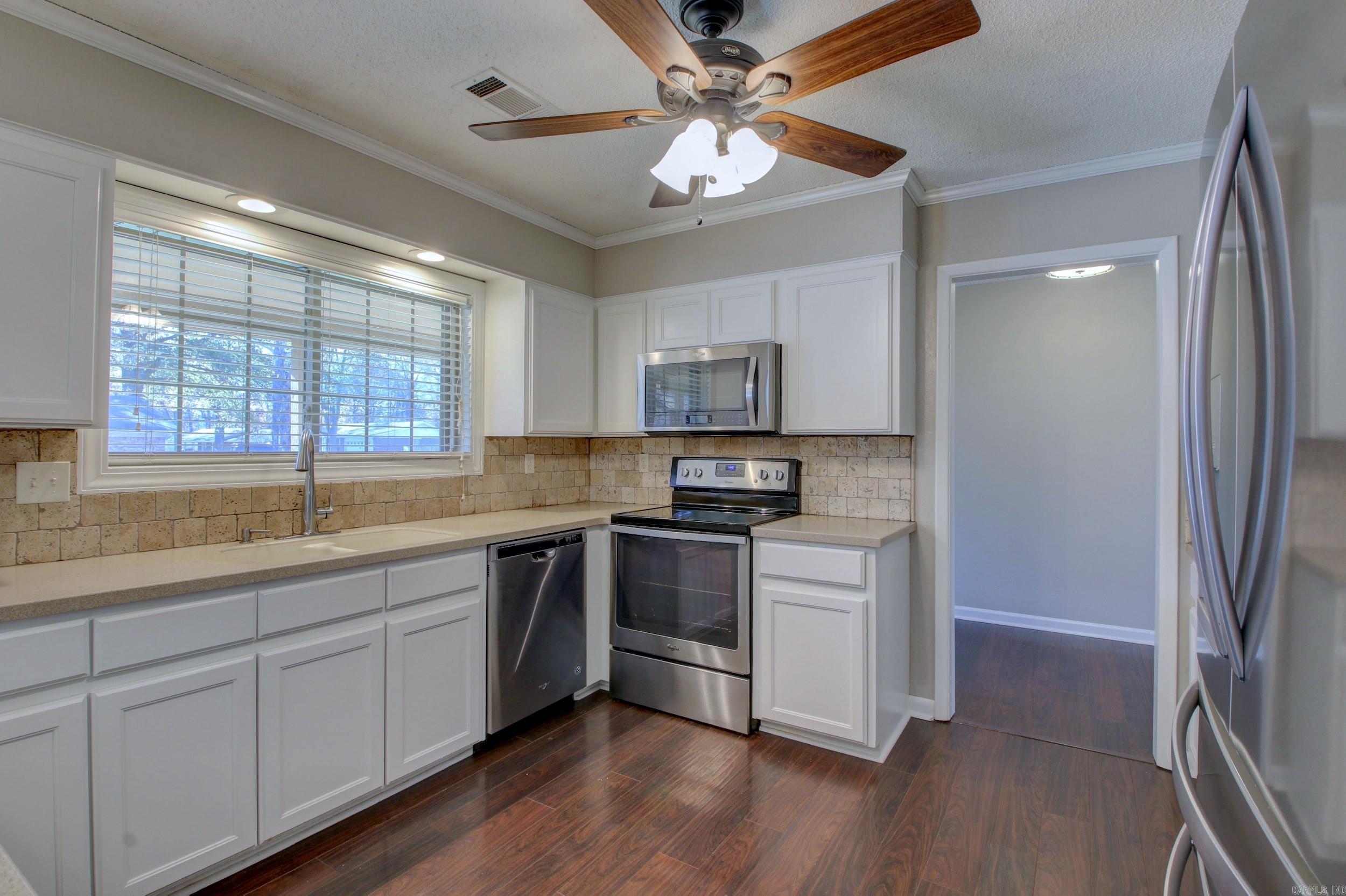 ARBOR OAKS - Residential