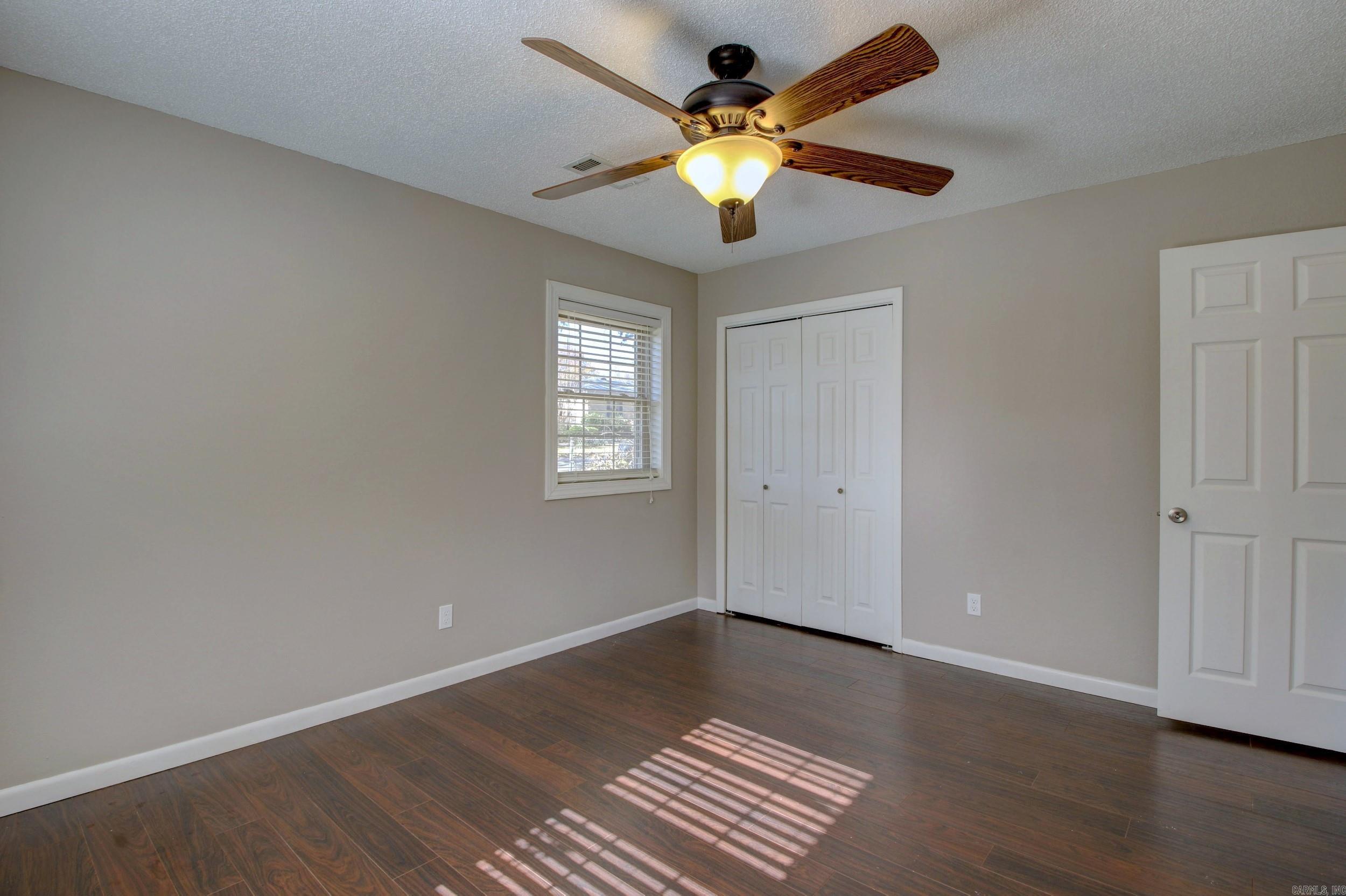 ARBOR OAKS - Residential