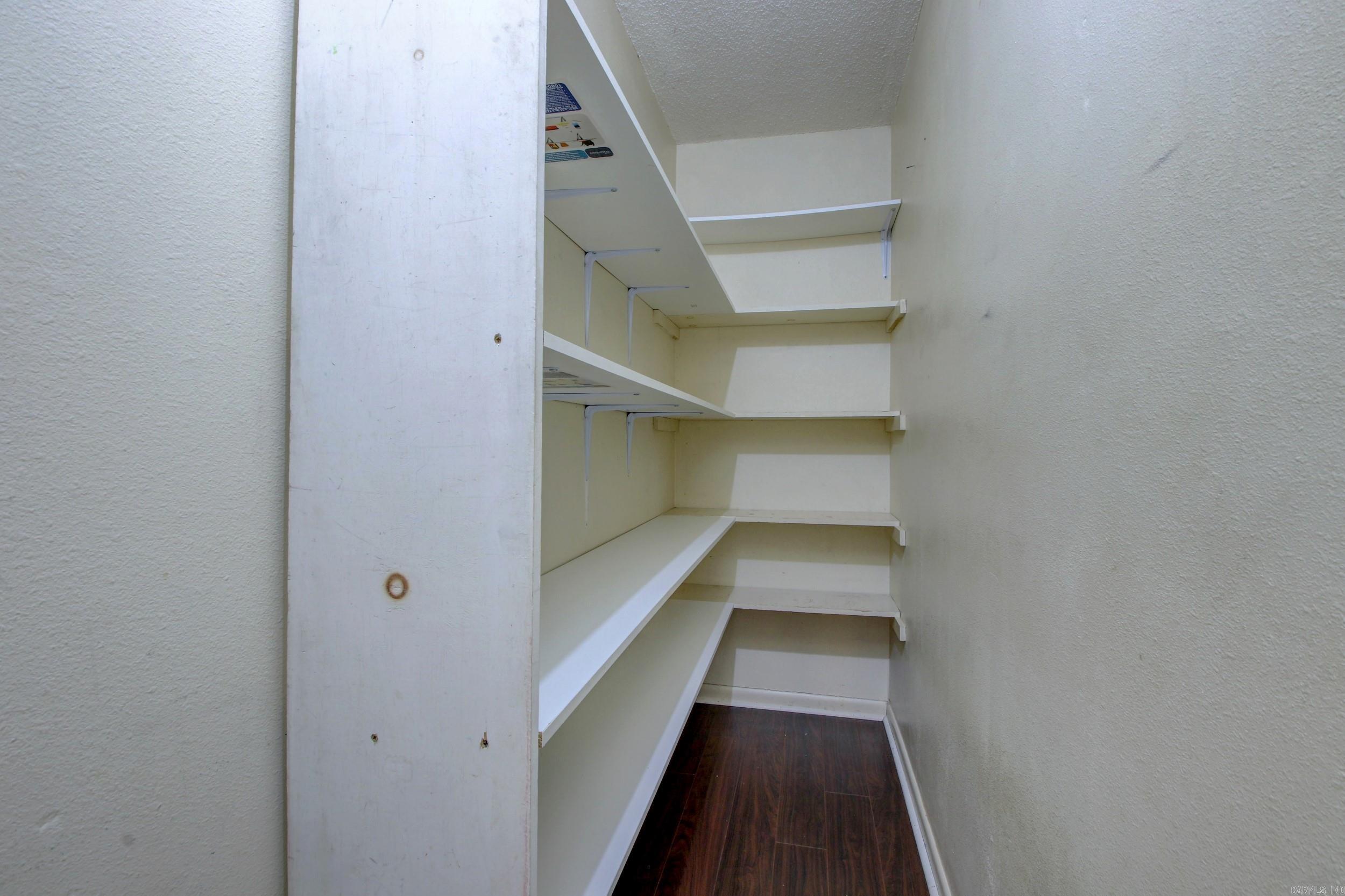 ARBOR OAKS - Residential