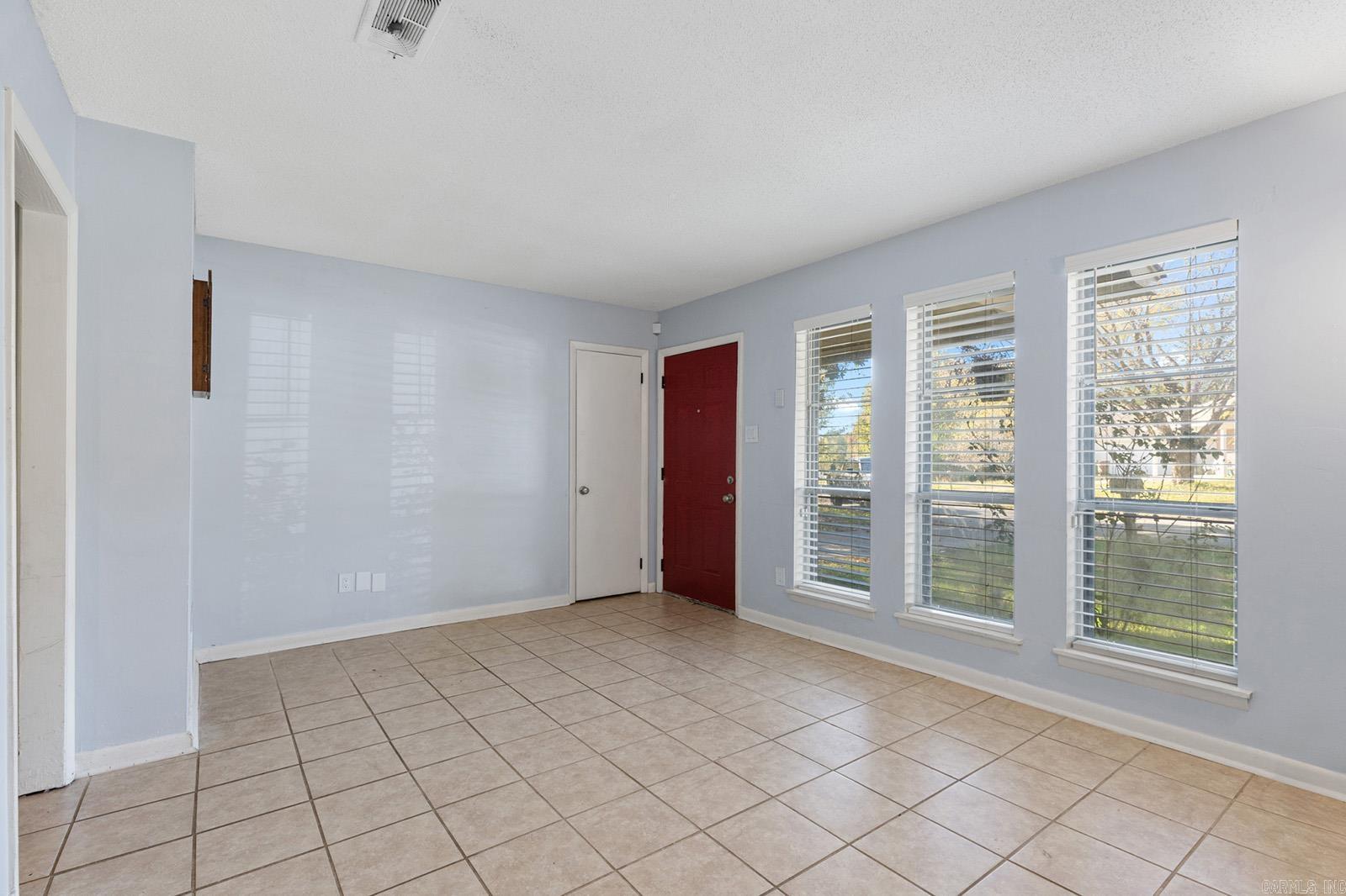 BAMBOO VILLAGE - Residential