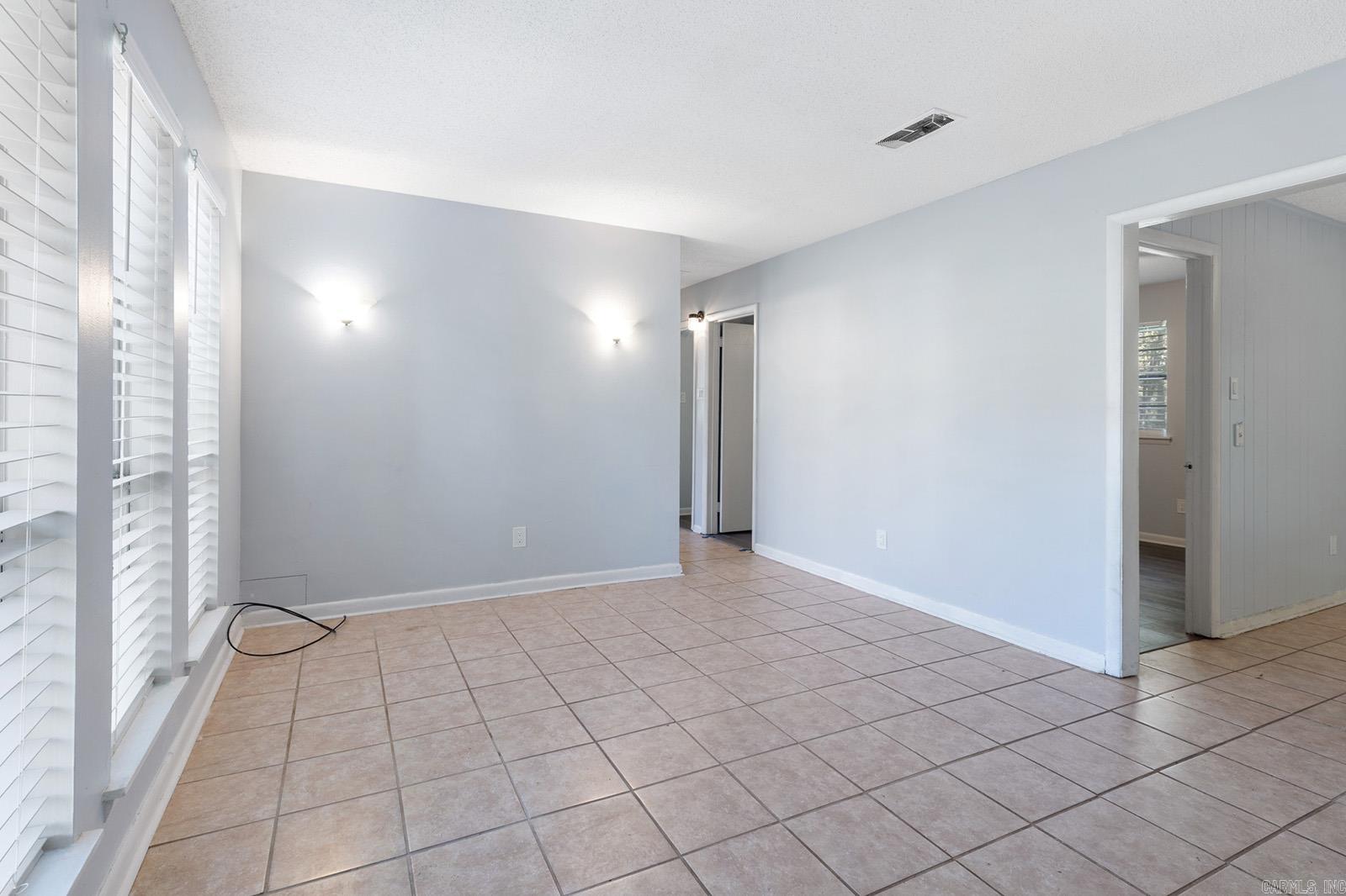 BAMBOO VILLAGE - Residential