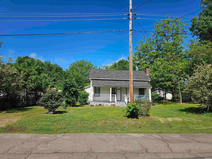 NEW ROOF!! This cute home is located in Mena, AR on .23 acres.  Wooden carport, small shed, partially fenced, close to the elementary school, just a few minutes from the bike trails and shopping. Would make a great starter home, investment property or rental. Metal carport does not convey. Realtor owned.