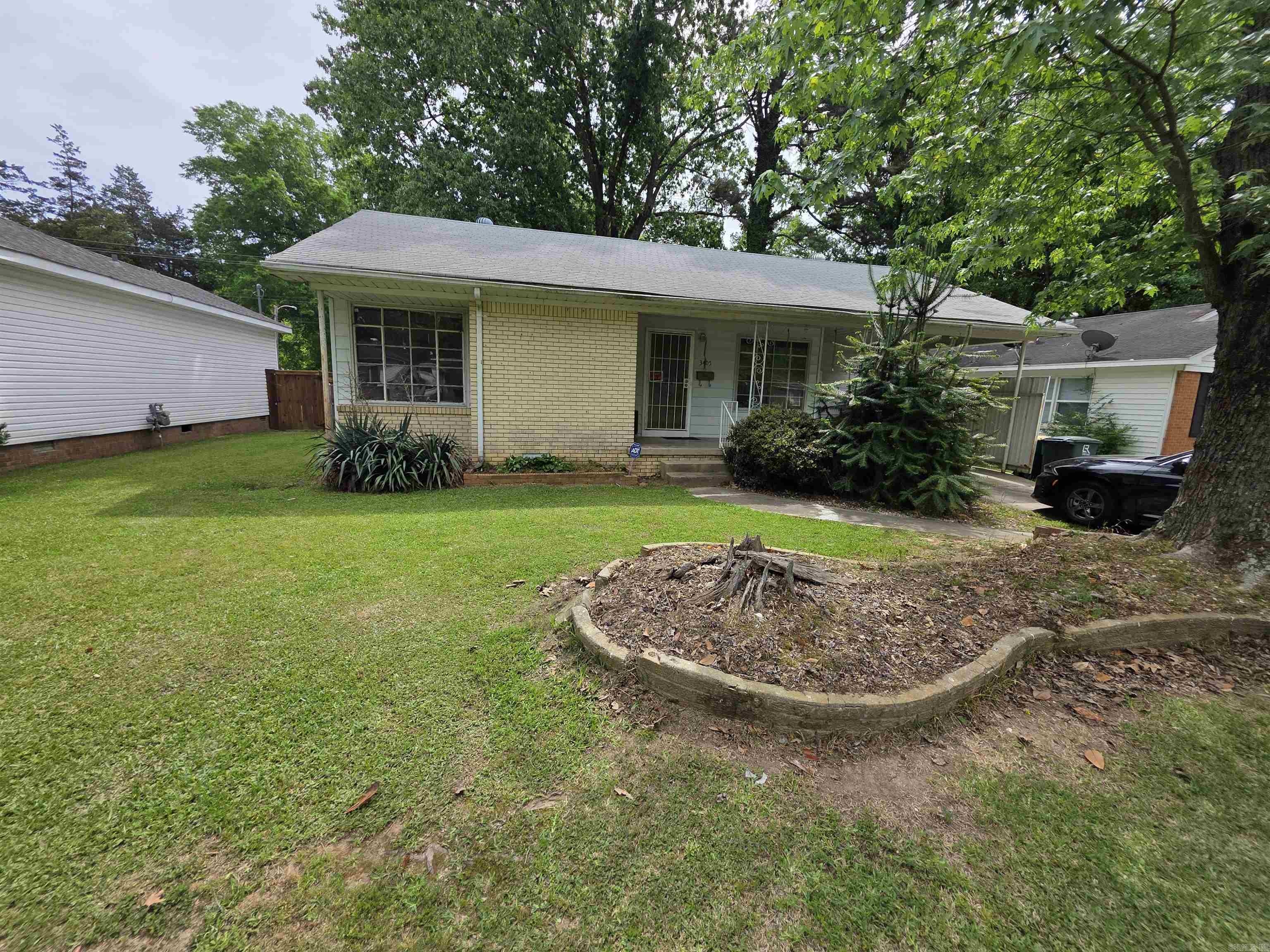 BARROW JOHN - Residential