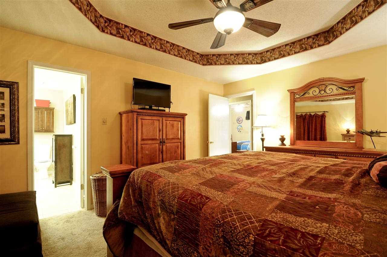 Crestwood - Residential