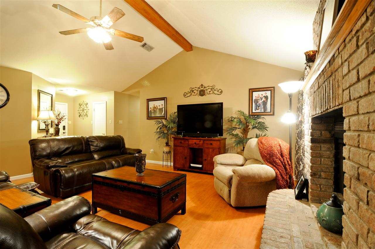 Crestwood - Residential