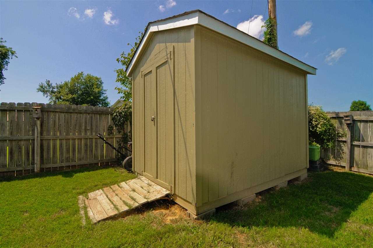 Crestwood - Residential