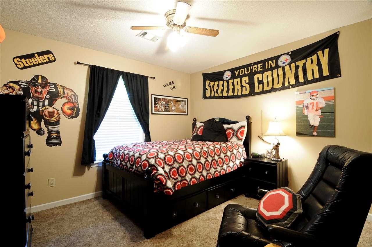 Crestwood - Residential