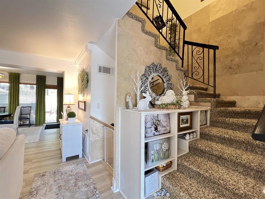 Townhouse 3rd - Residential