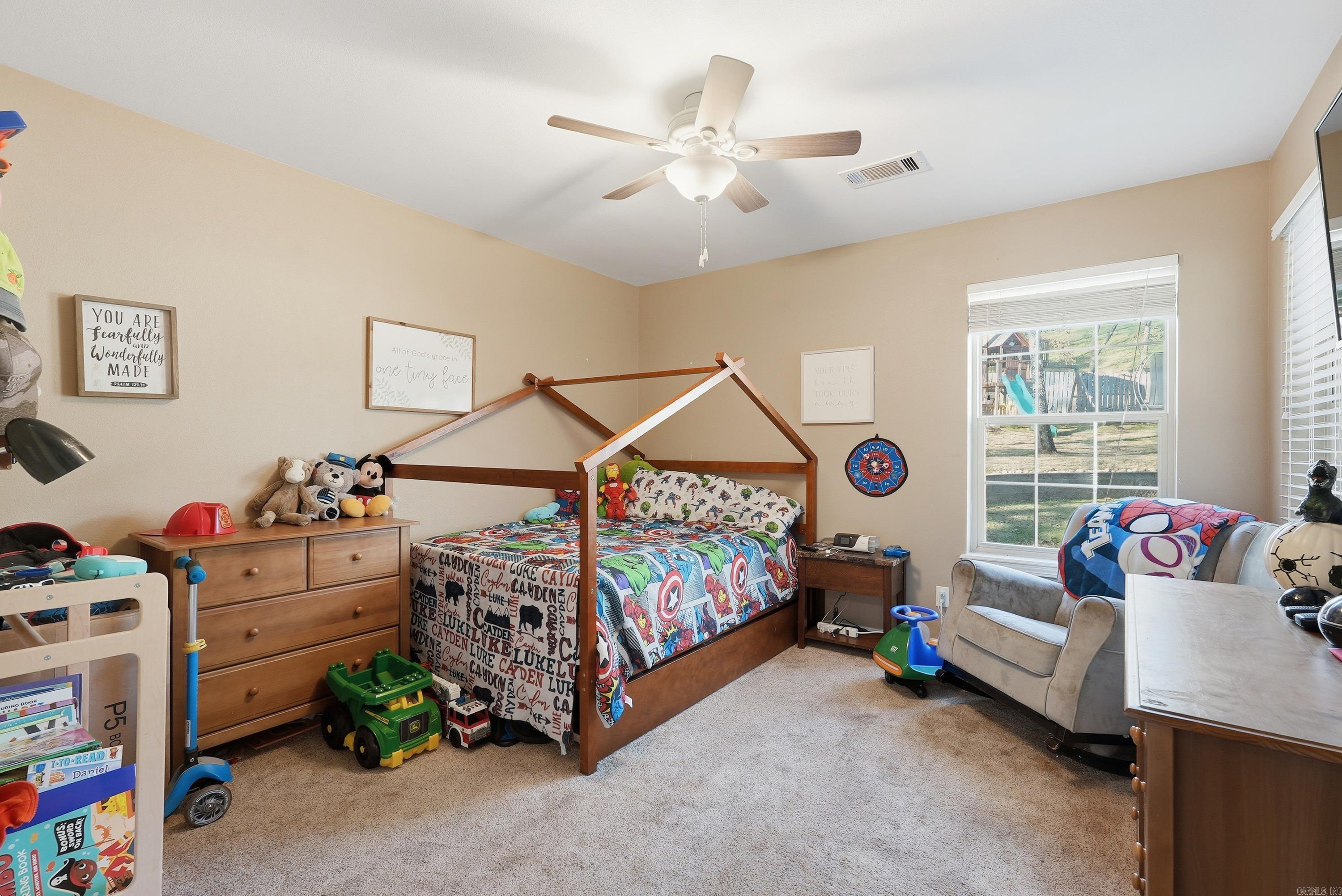 WOODLAND GARDENS ESTATES - Residential