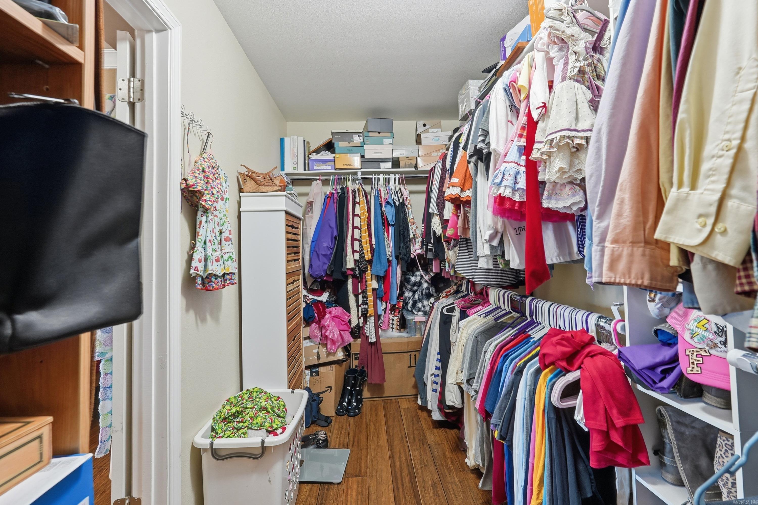 WOODLAND GARDENS ESTATES - Residential