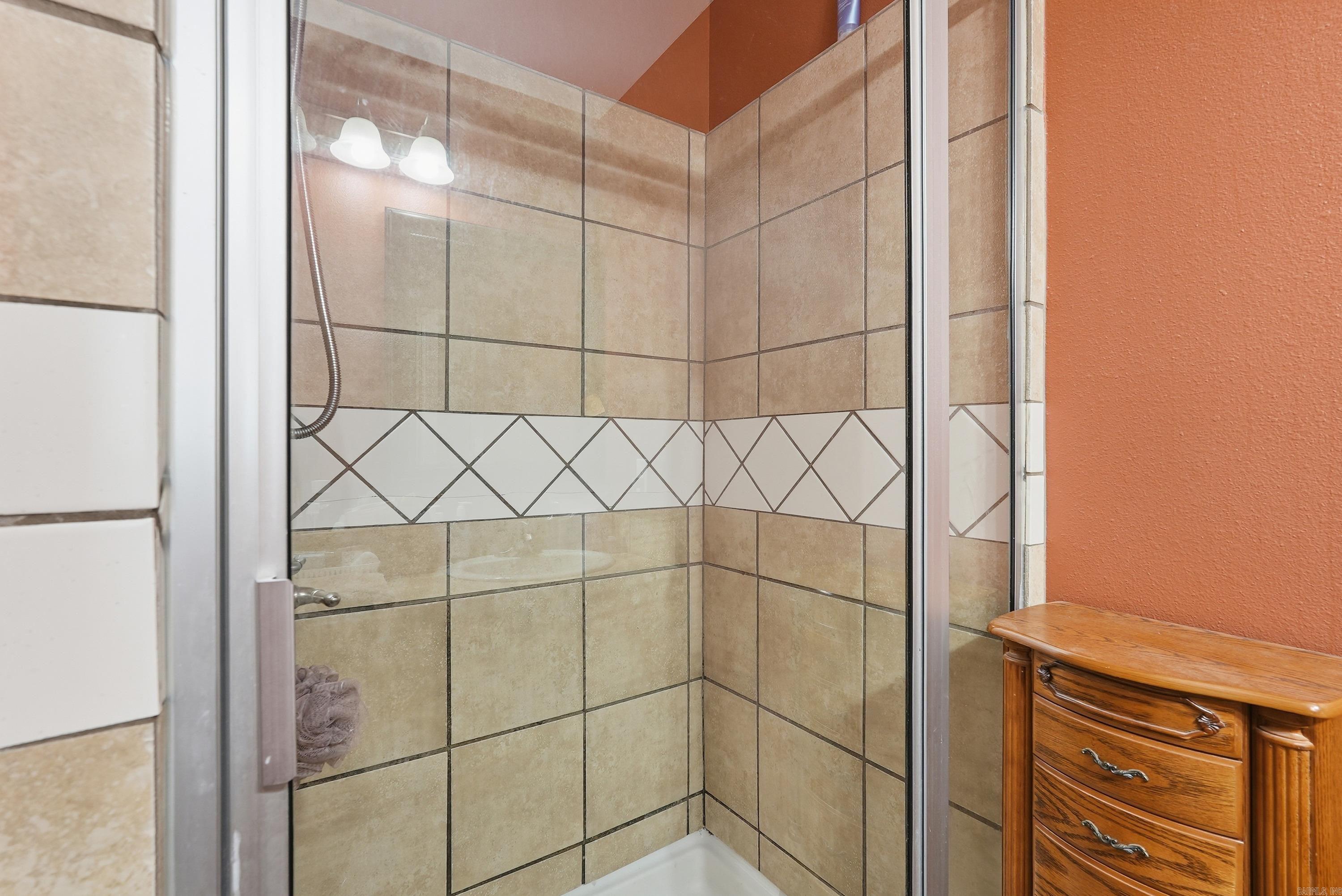 WOODLAND GARDENS ESTATES - Residential