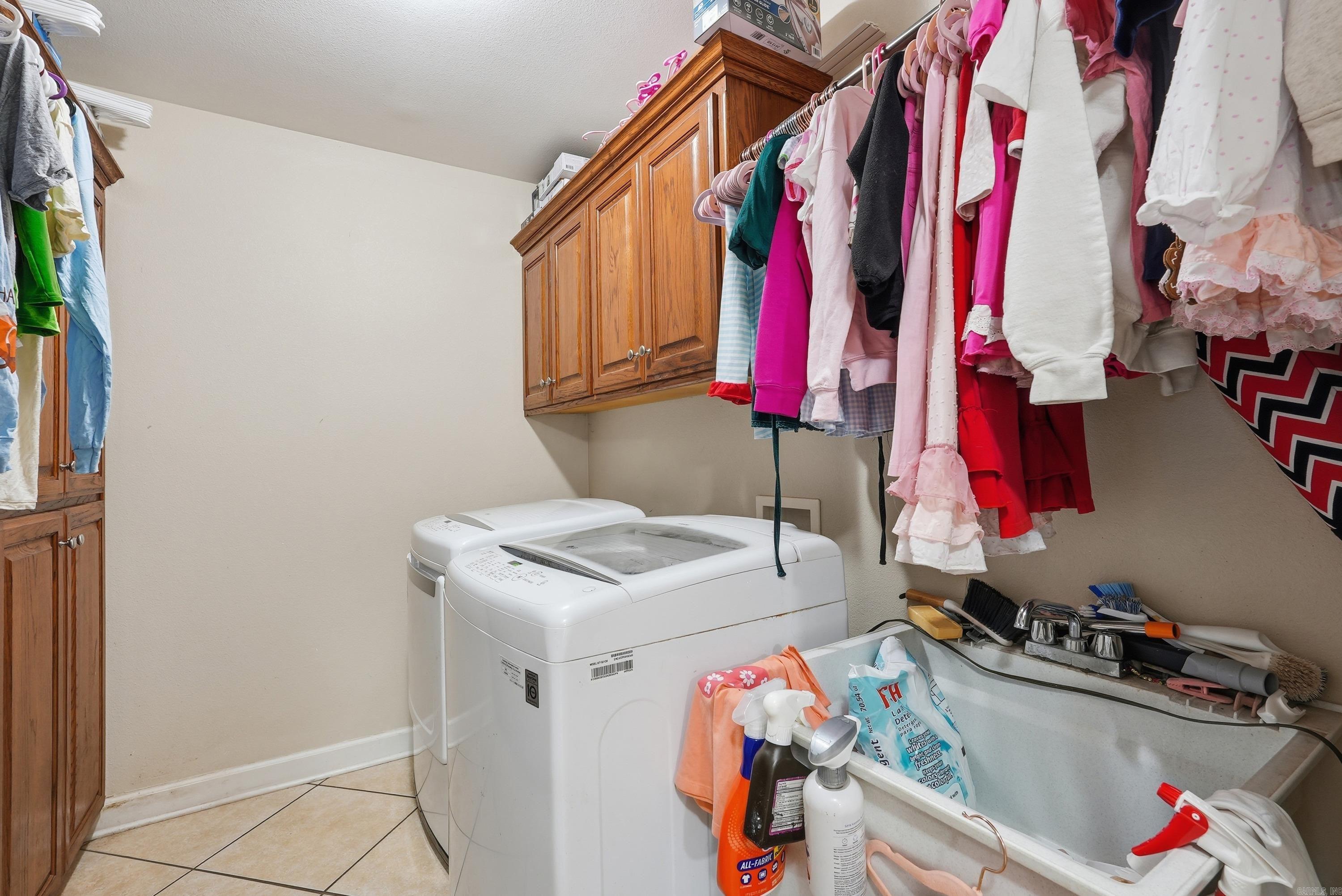 WOODLAND GARDENS ESTATES - Residential