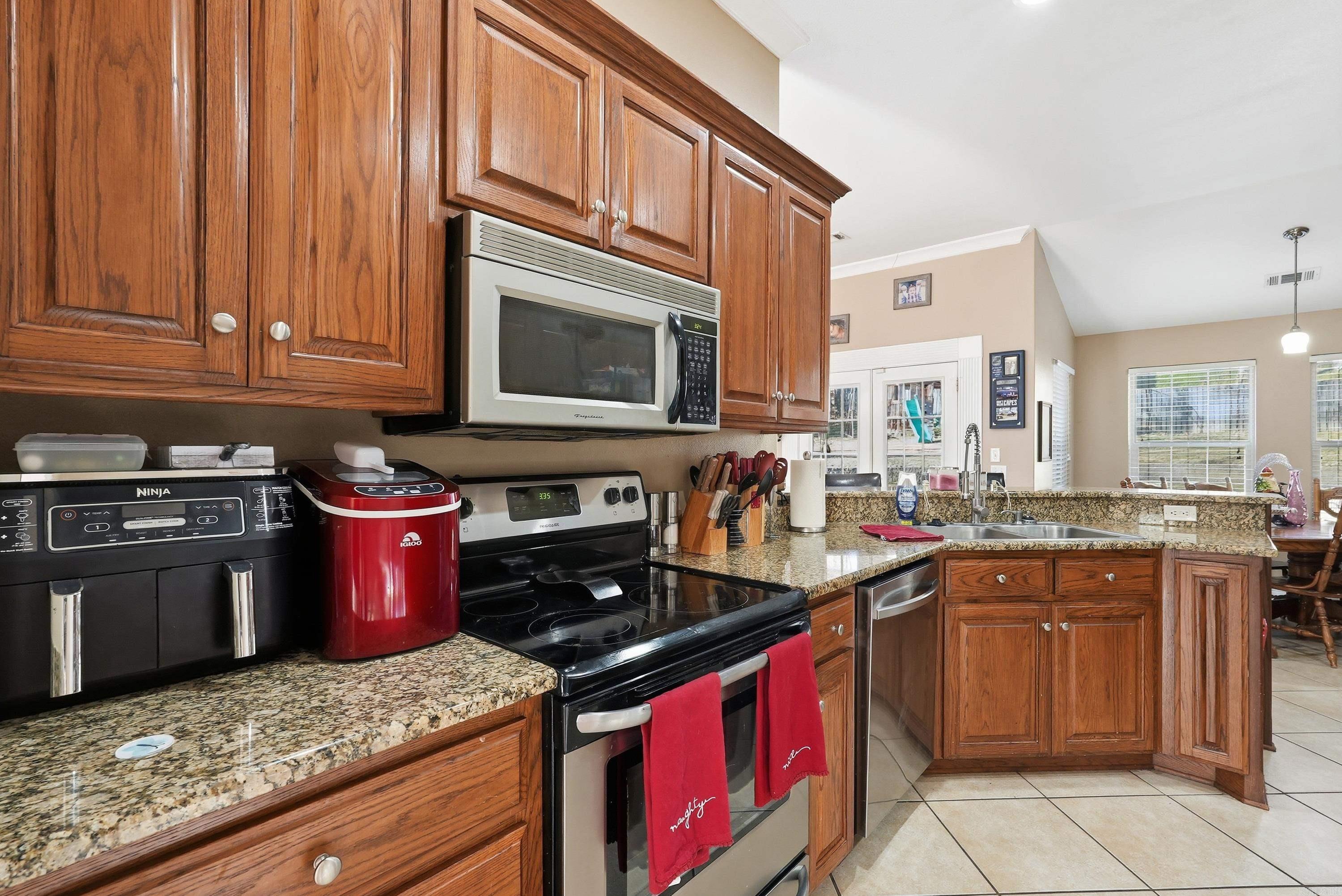 WOODLAND GARDENS ESTATES - Residential