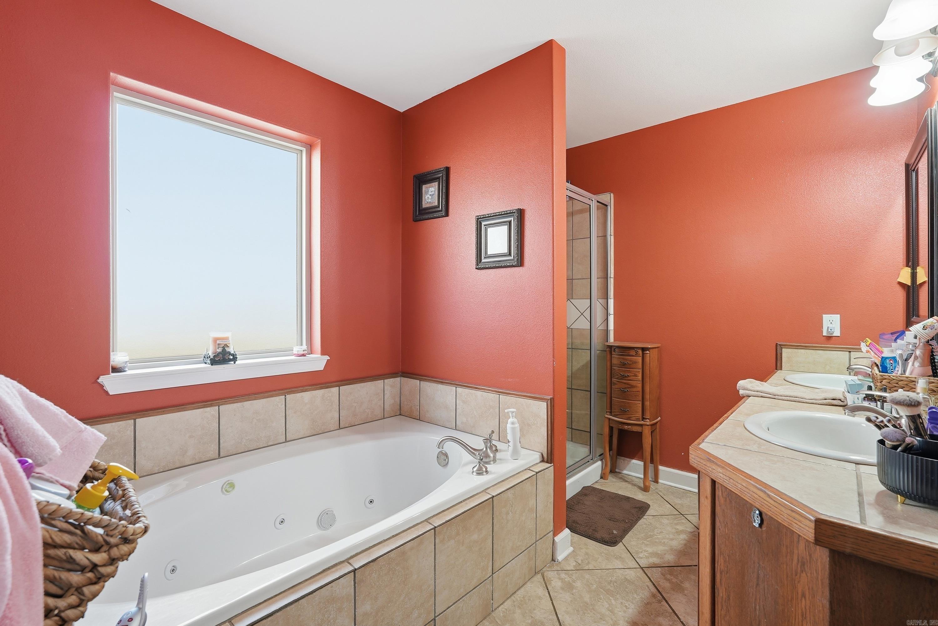 WOODLAND GARDENS ESTATES - Residential