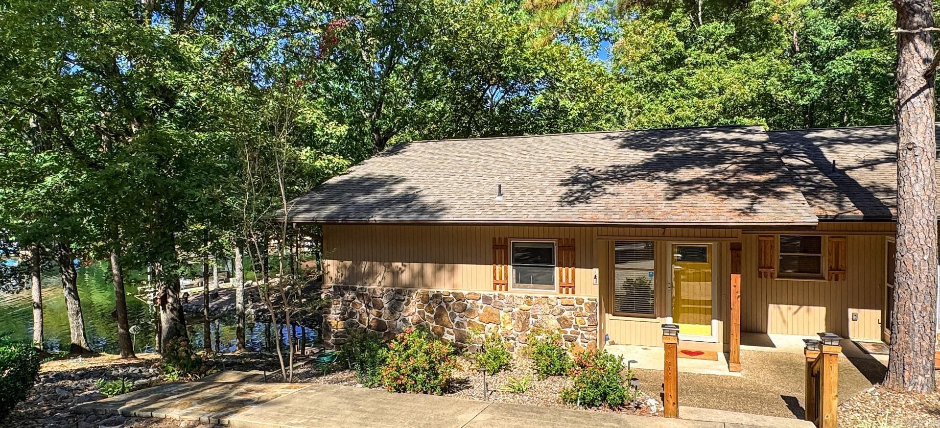 Madrid Courts - Residential