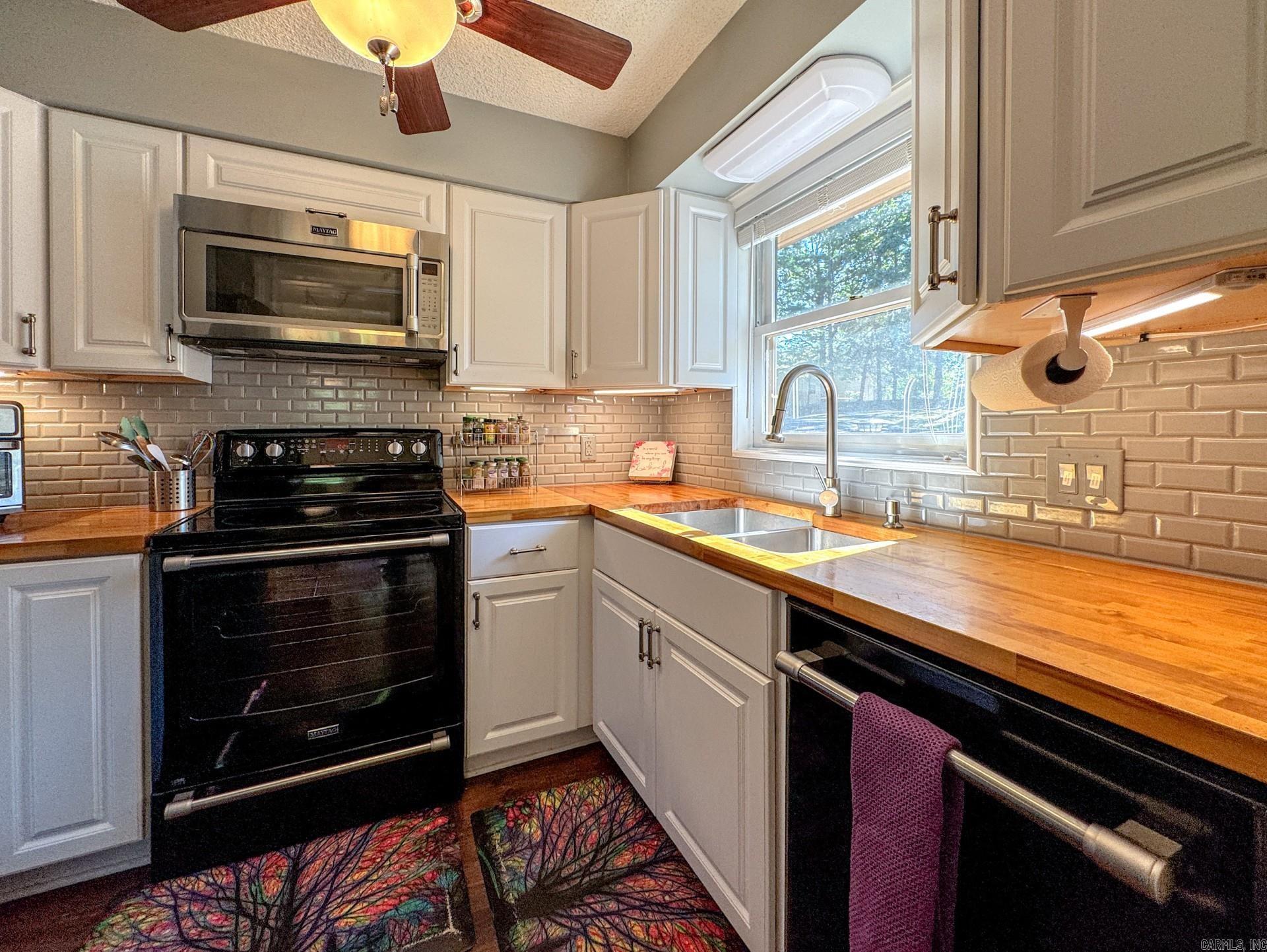 Madrid Courts - Residential