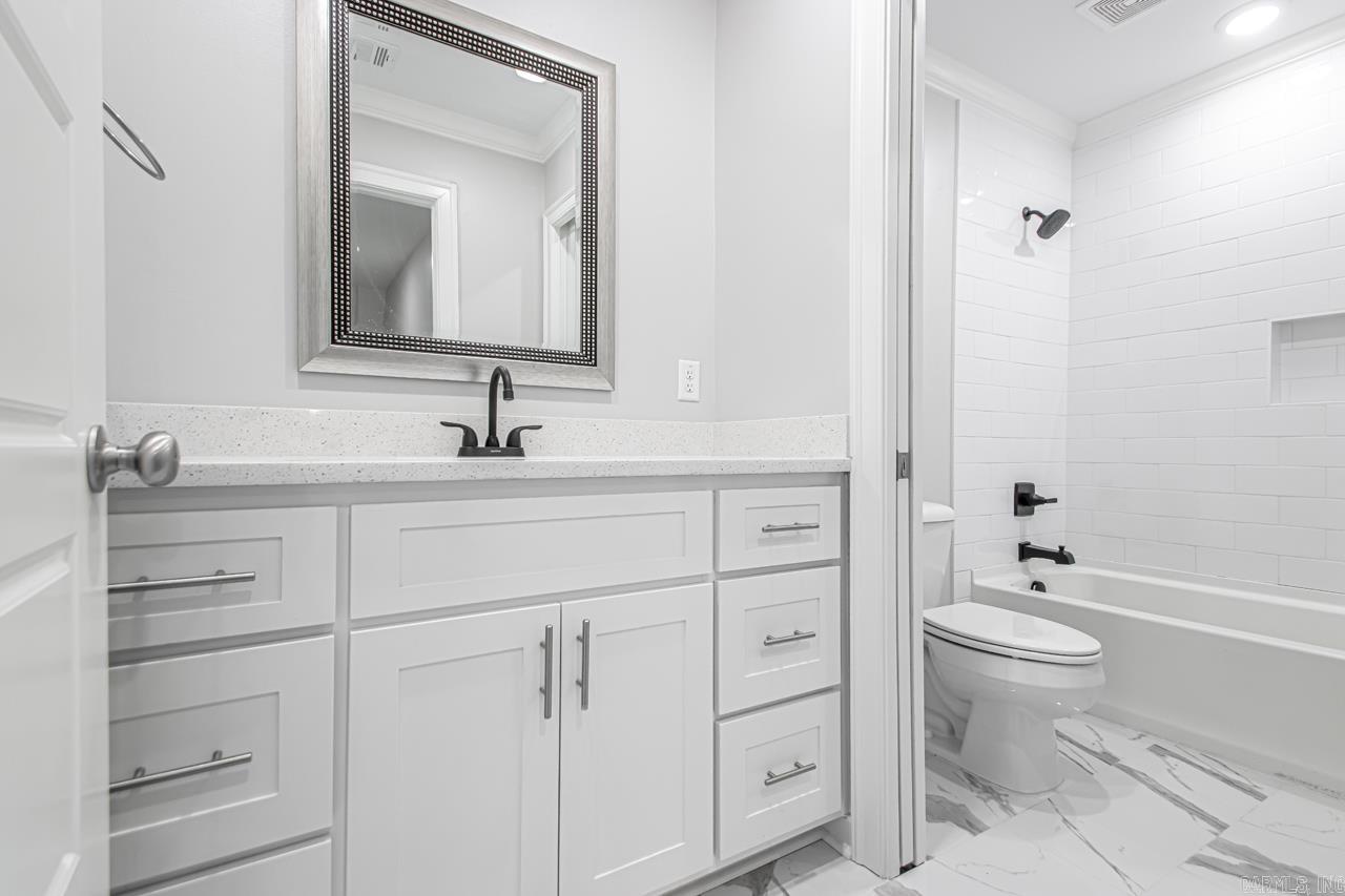 WILDWOOD PLACE - Residential