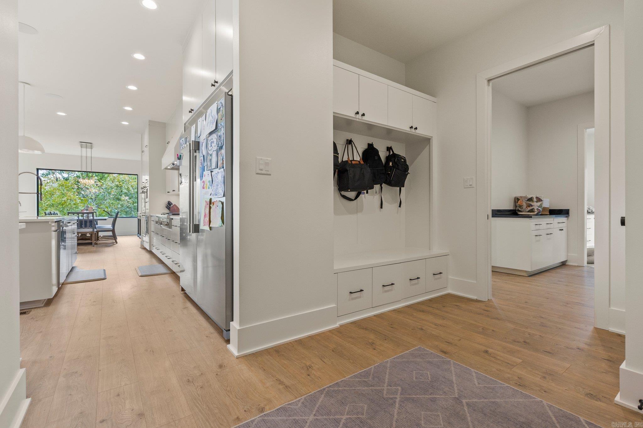 CHENAL VALLEY "FALSTONE COURT" - Residential