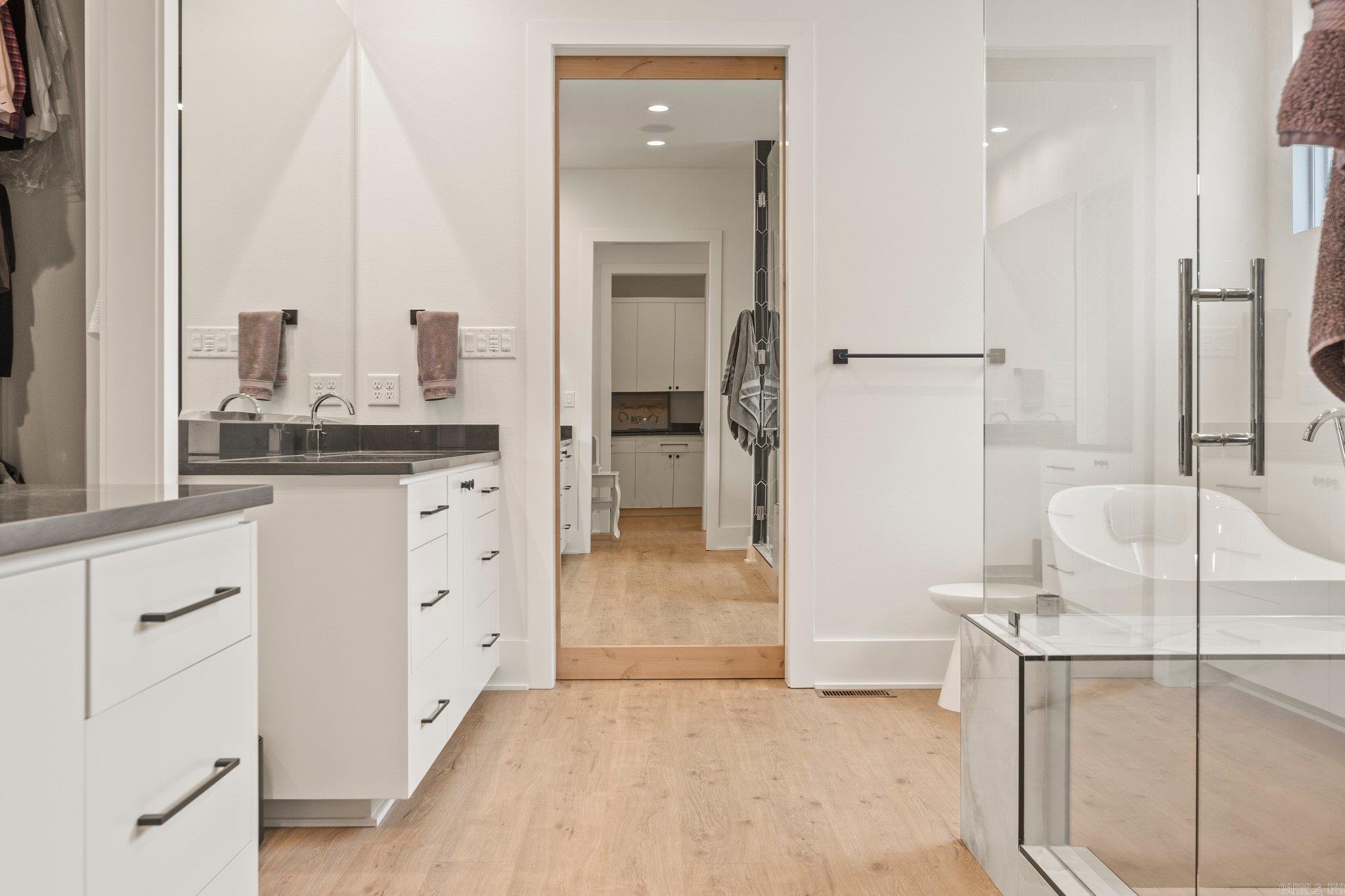 CHENAL VALLEY "FALSTONE COURT" - Residential