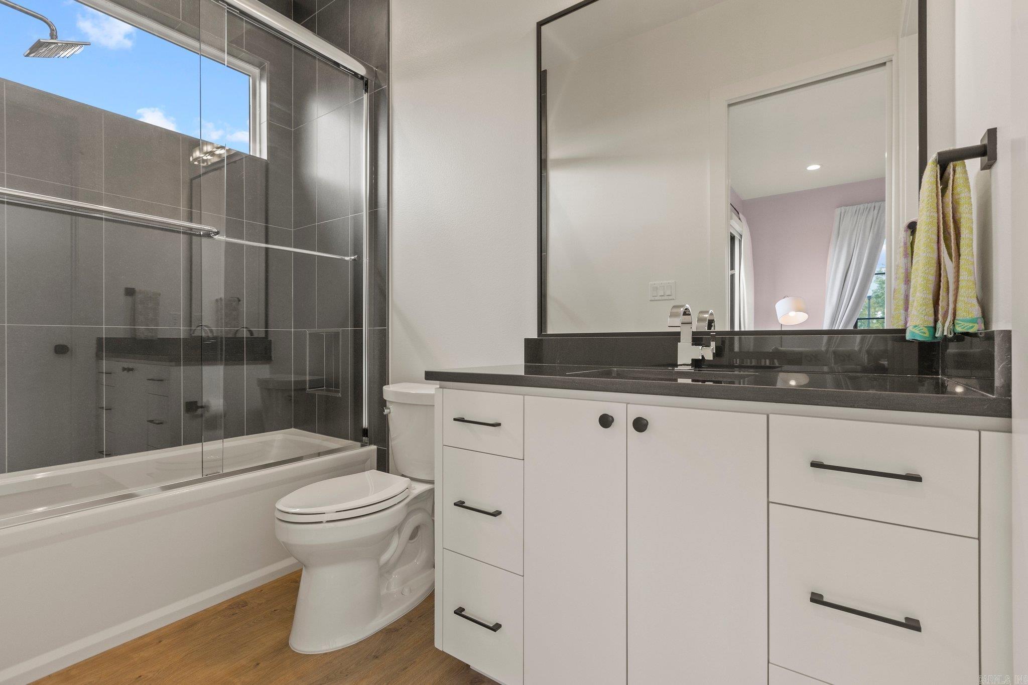 CHENAL VALLEY "FALSTONE COURT" - Residential