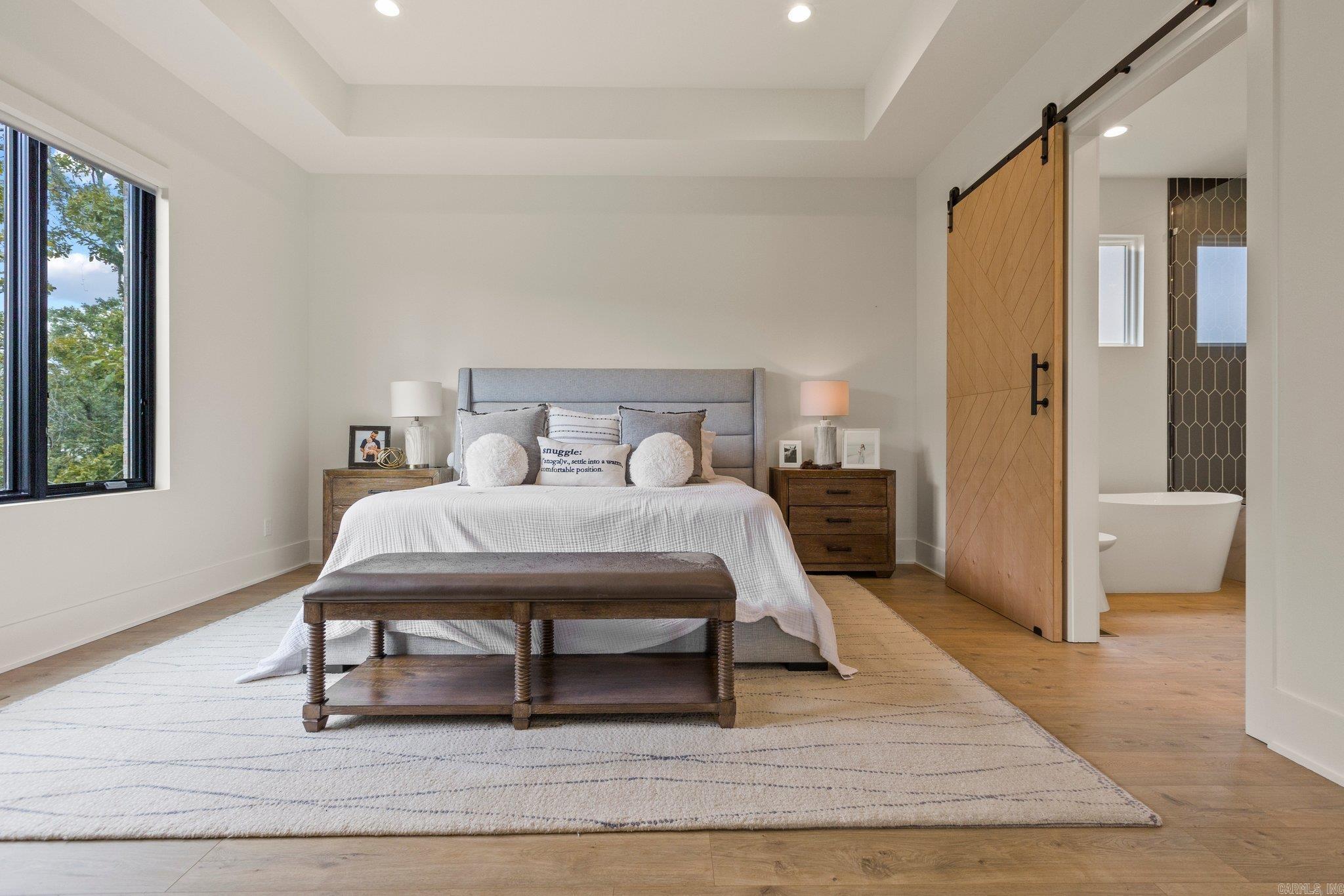 CHENAL VALLEY "FALSTONE COURT" - Residential